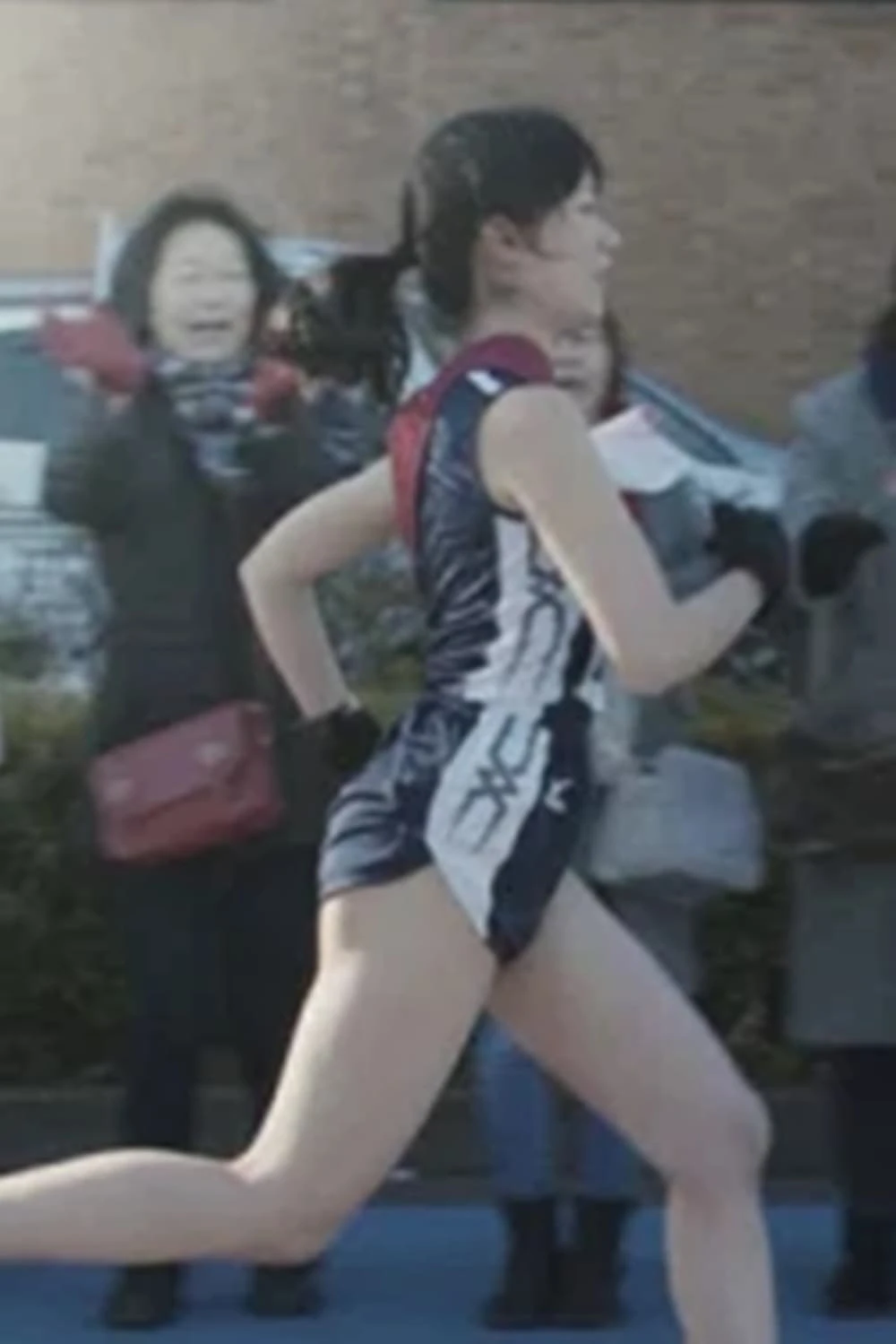 止まるな