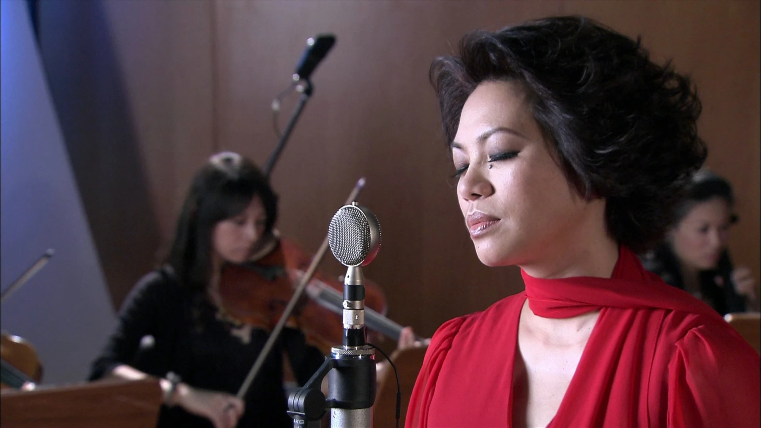 Tsai Chin: Golden Voice Concert Hall