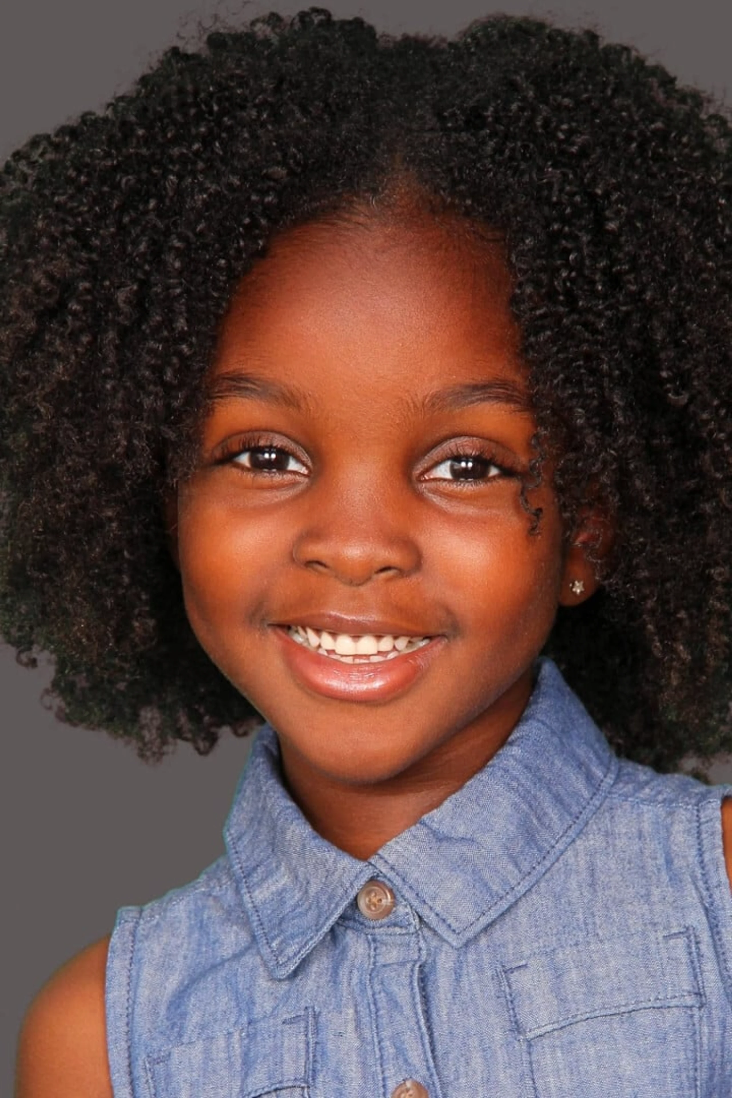 Foto von Genesis White