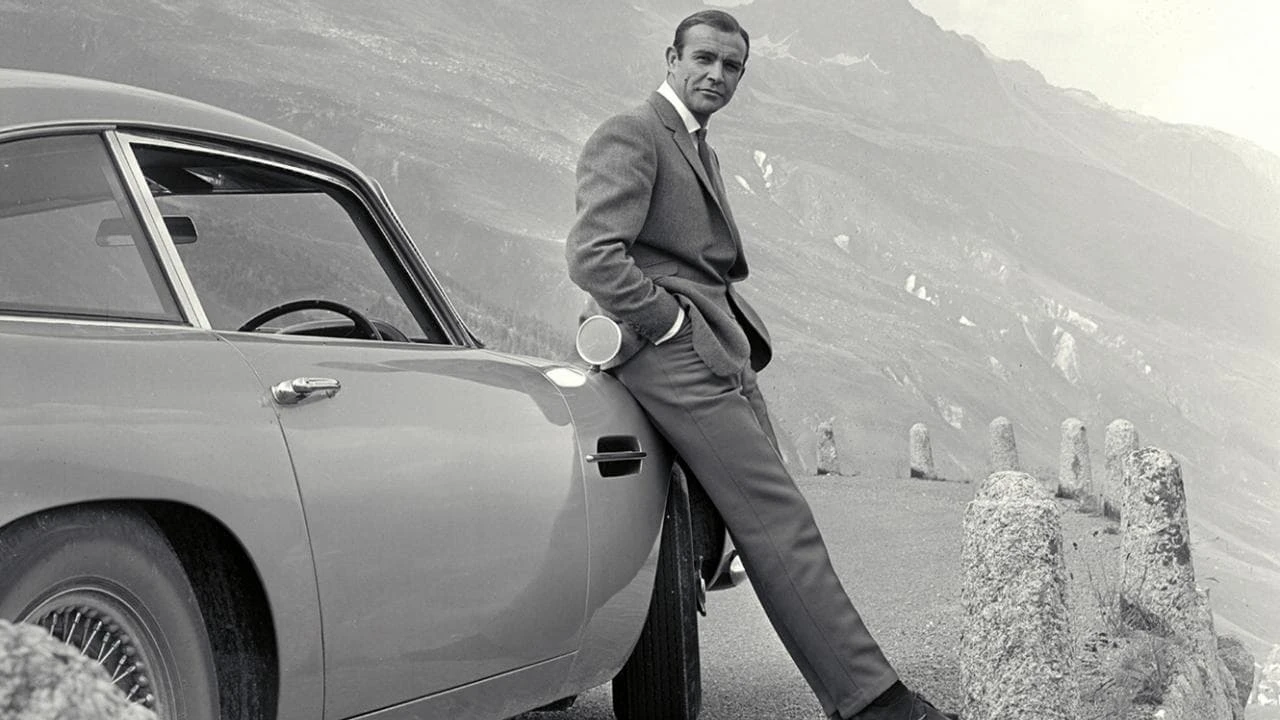 Sean Connery vs James Bond