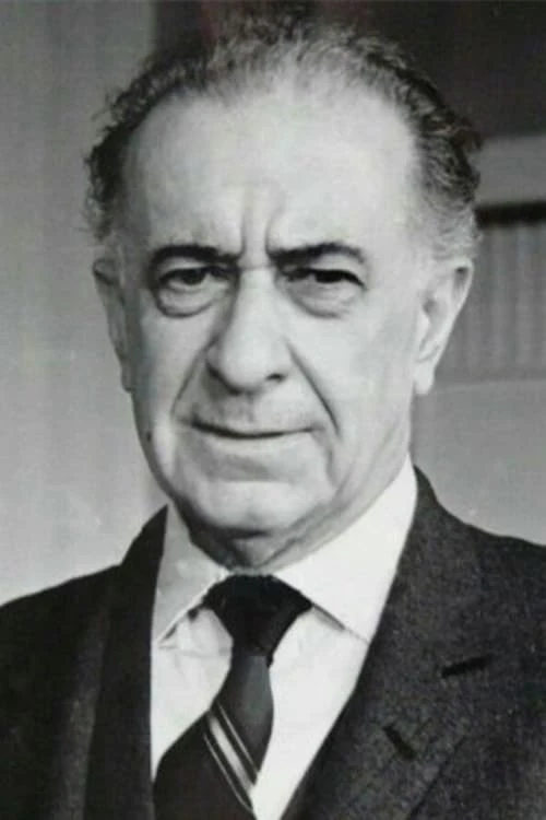 Foto von Vasfi Rıza Zobu
