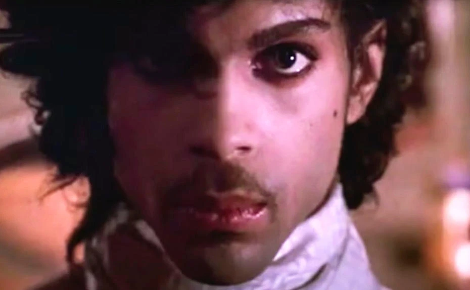 Bekam einen Oscar in der Kategorie „Beste Filmmusik“: der Musikfilm „Purple Rain“ (1984) von und mit Prince