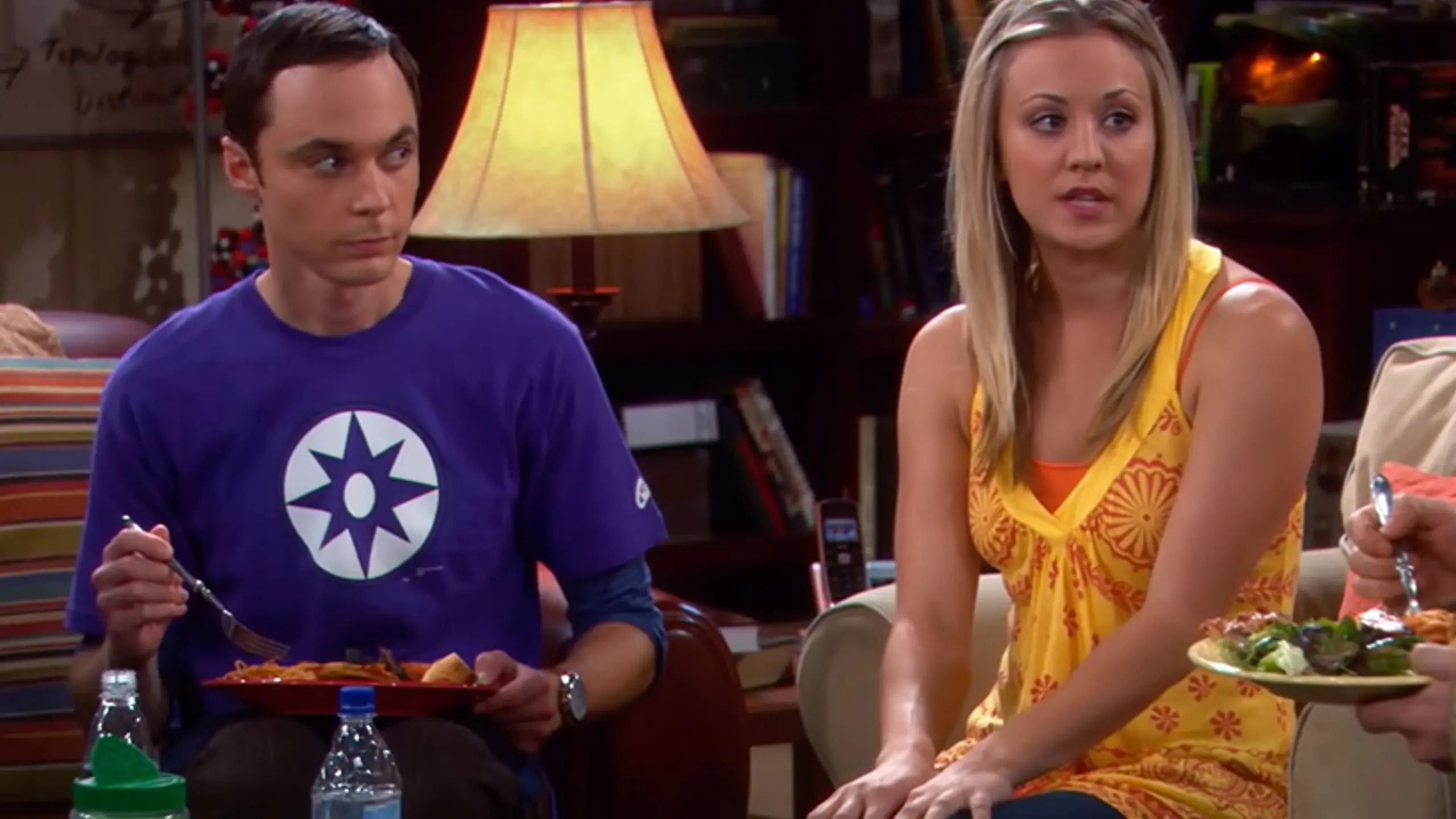 Penelope „Penny“ Hofstadter (Kaley Cuoco) arbeitet in der US-Sitcom „The Big Bang Theory“ als Kellnerin, leistet sich jedoch ein geräumiges 2-Zimmer-Apartment im hochpreisigen Pasadena