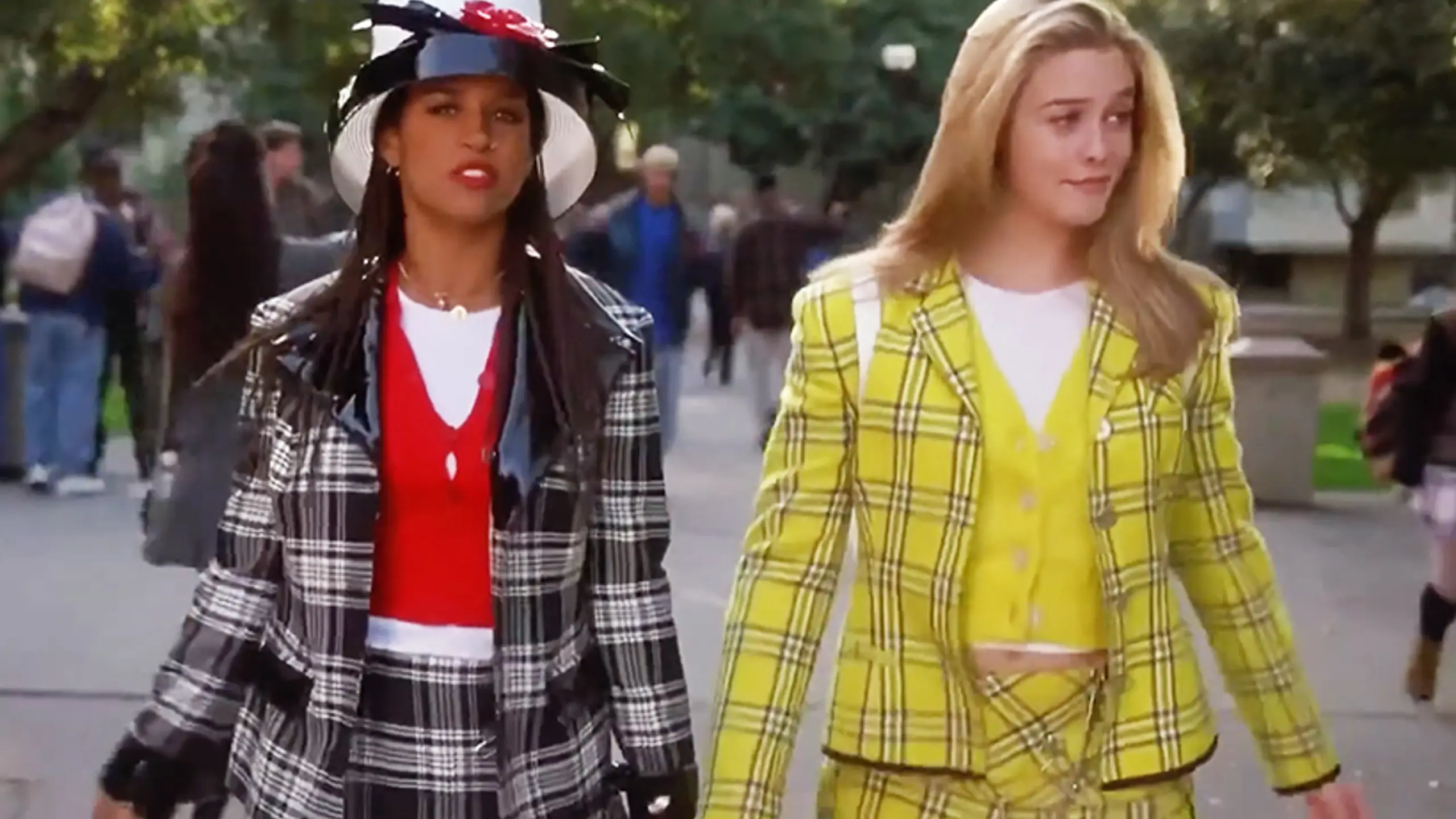 Dionne Davenport (Stacey Dash) und Cher Horowitz (Alicia Silverstone) prägten in der Teenager-Komödie „Clueless – Was sonst!“ (1995) nicht nur mit ihren schrillen Outfits, sondern auch mit etlichen Sprachausdrücken eine ganze Generation junger Leute