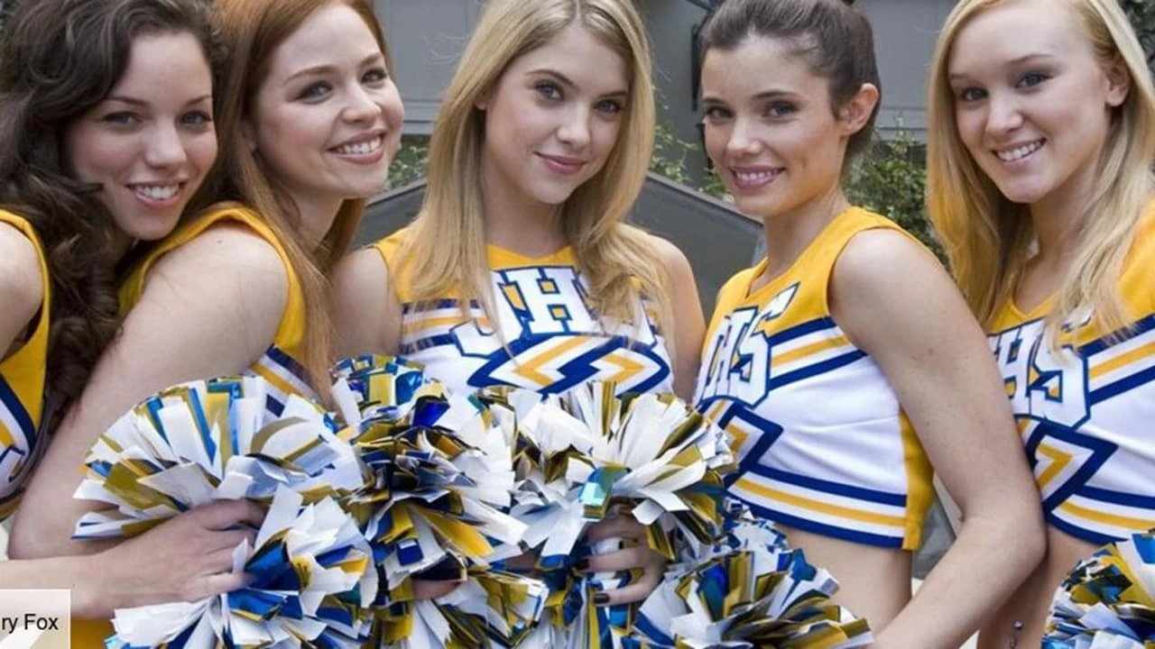 Sexy Biester in der High-School