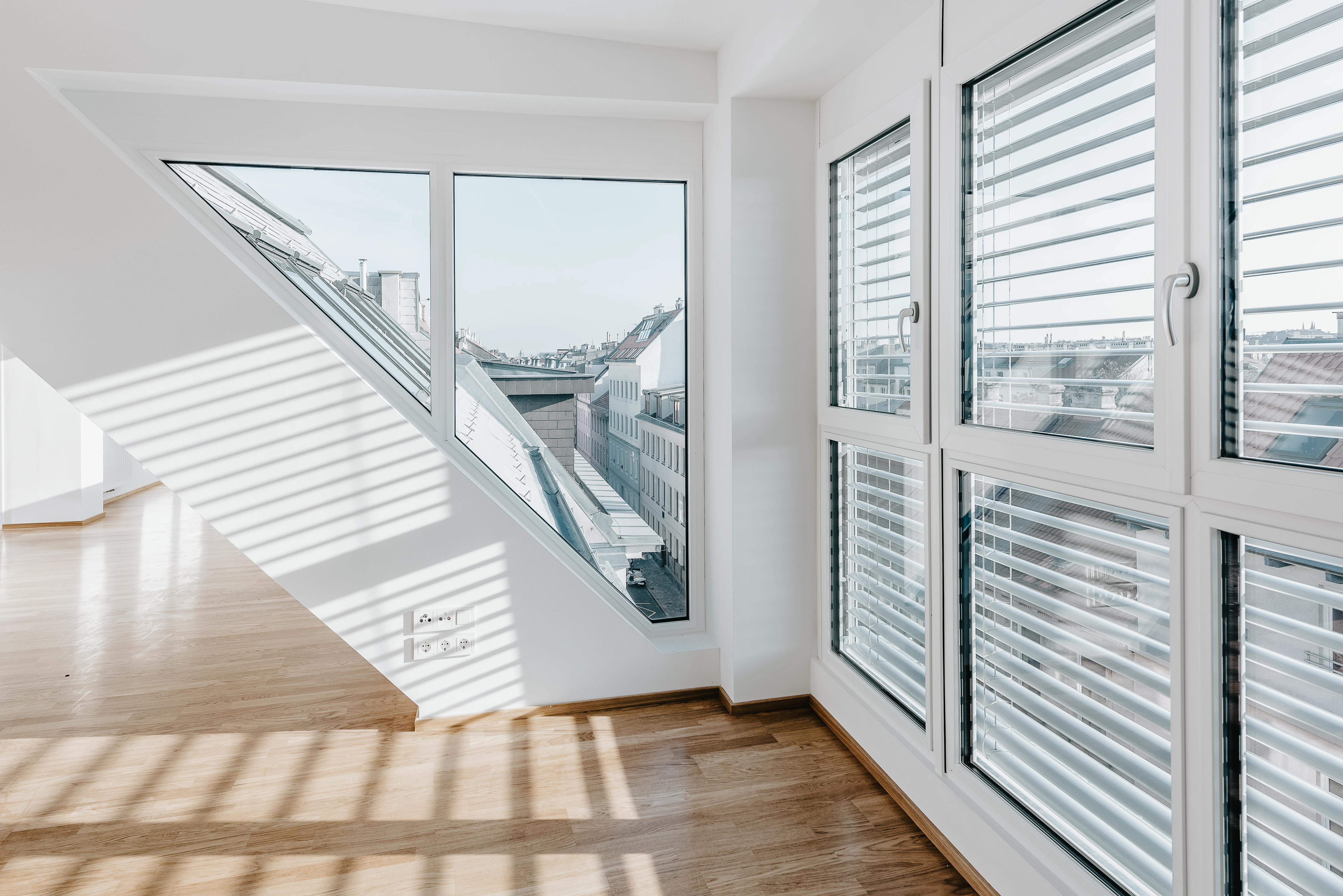 Lichtdurchflutete Dachgeschosswohnung