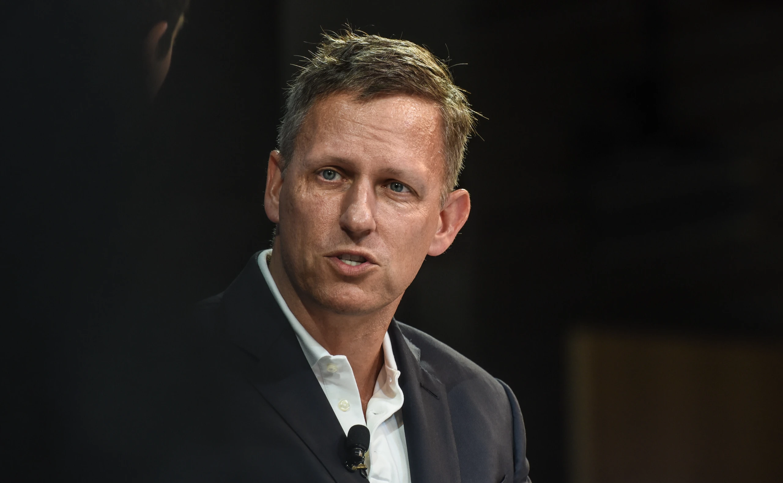 Peter Thiel: mit PayPal, Facebook, Palantir & Co. zum Multi-Milliardär [PORTRÄT]