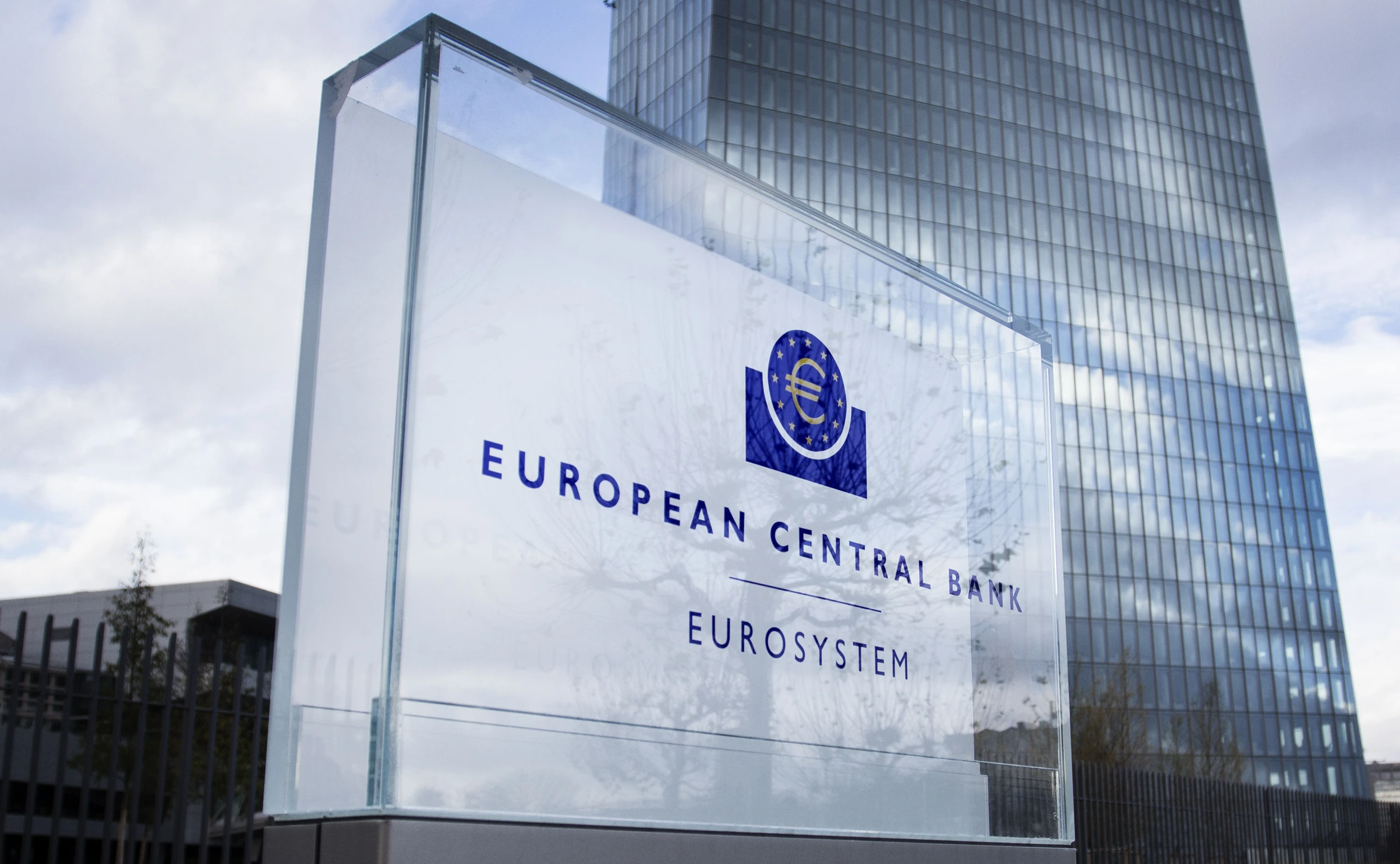 EZB-Bankenwächter senken Aufsichtsgebühren für kleinere Institute