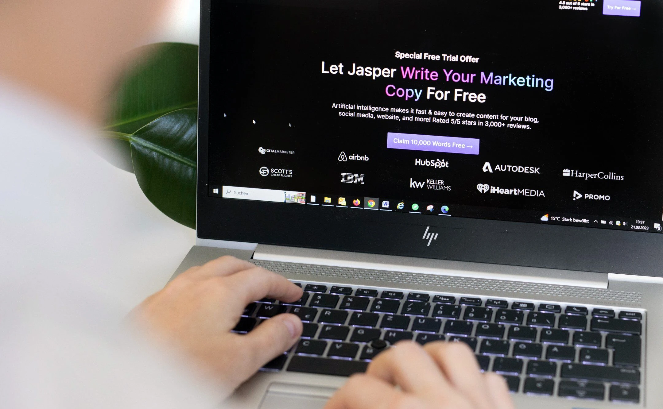 Jasper Tool auf Laptop geöffnet
