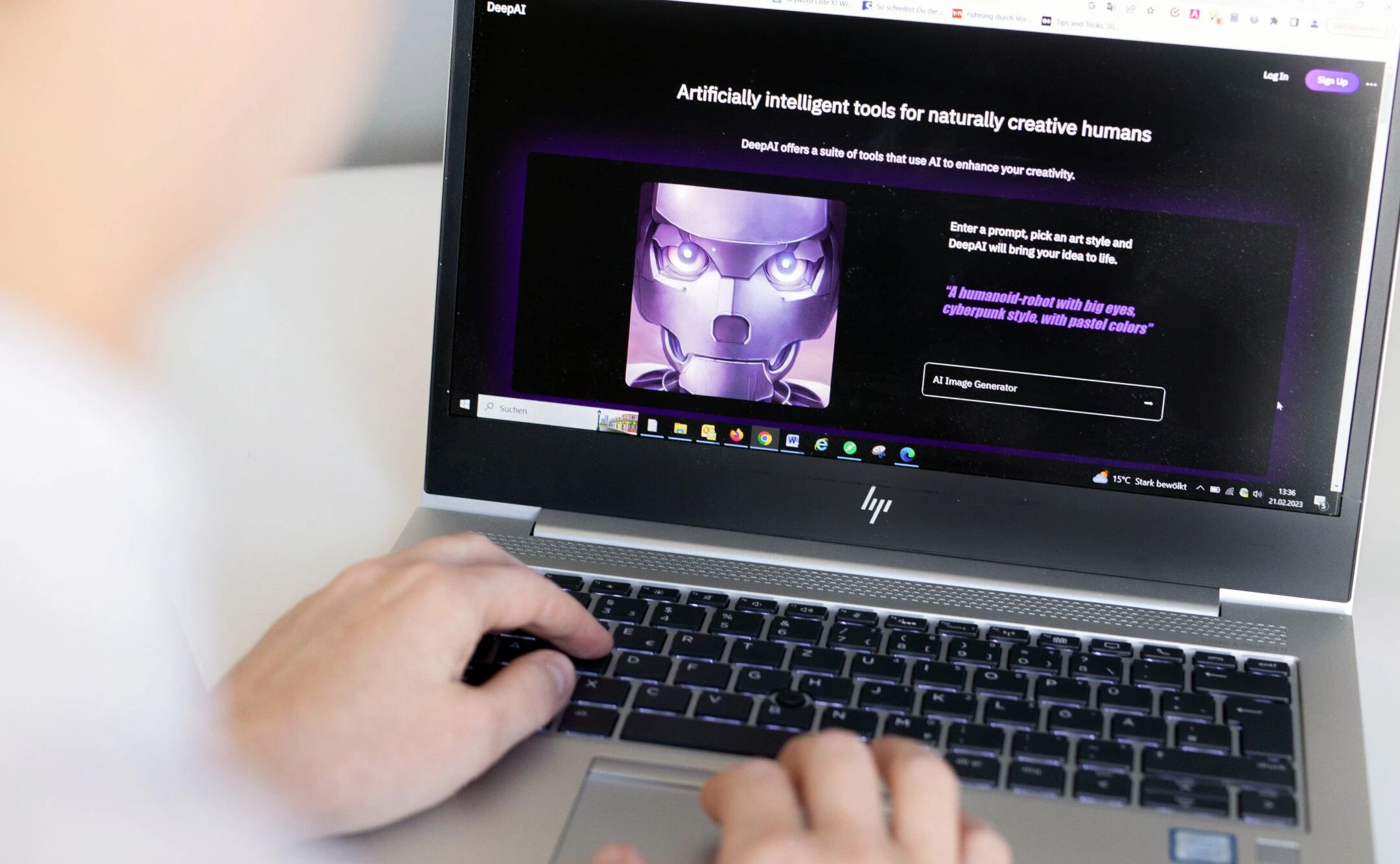 DeepAI auf Laptop geöffnet