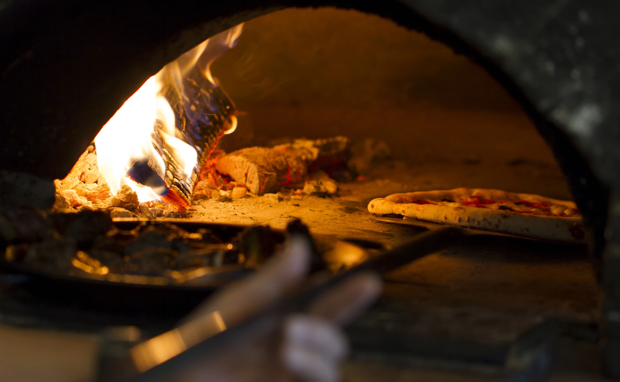Business Lunch: Pizza Mari