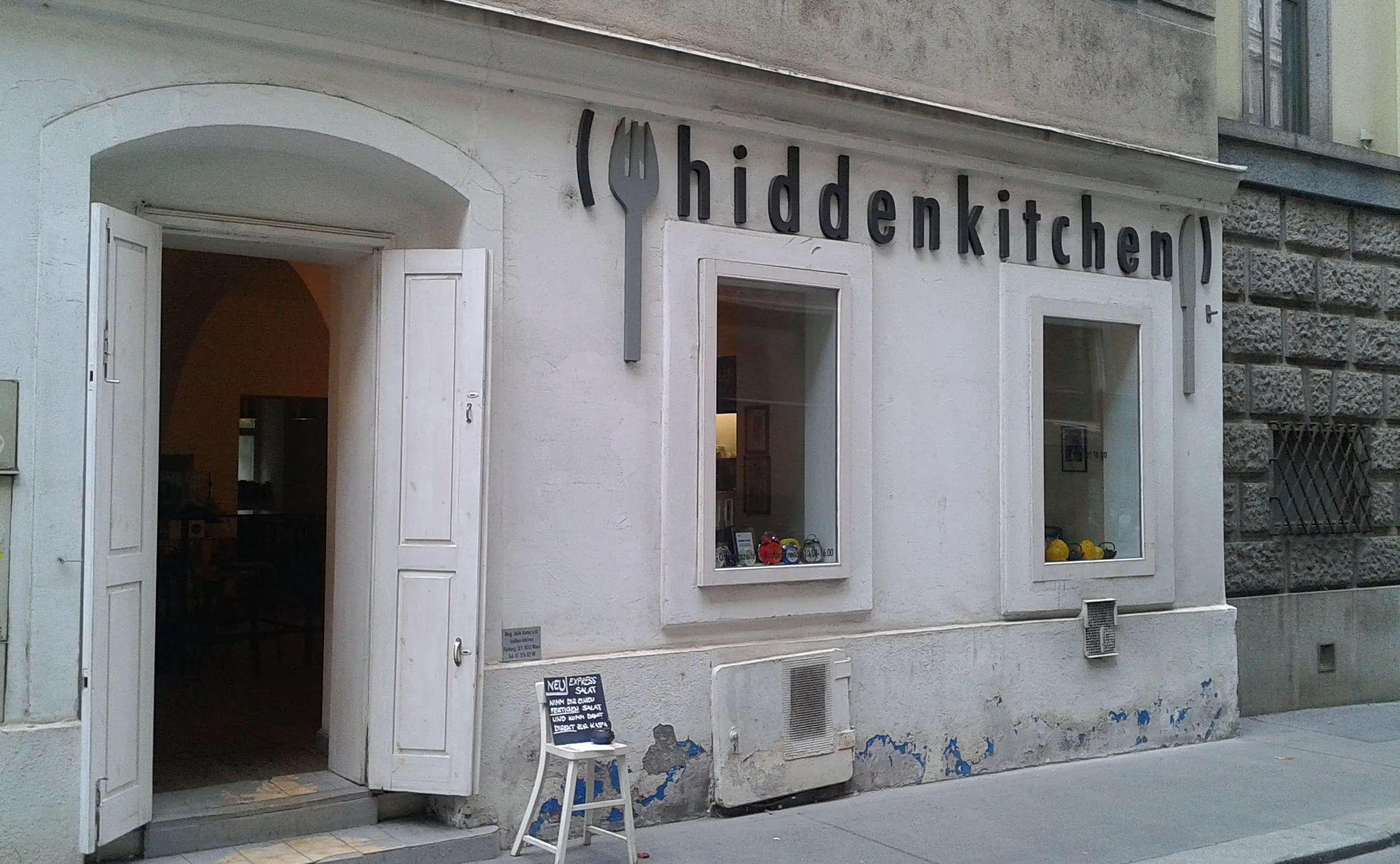 Business Lunch: Hiddenkitchen