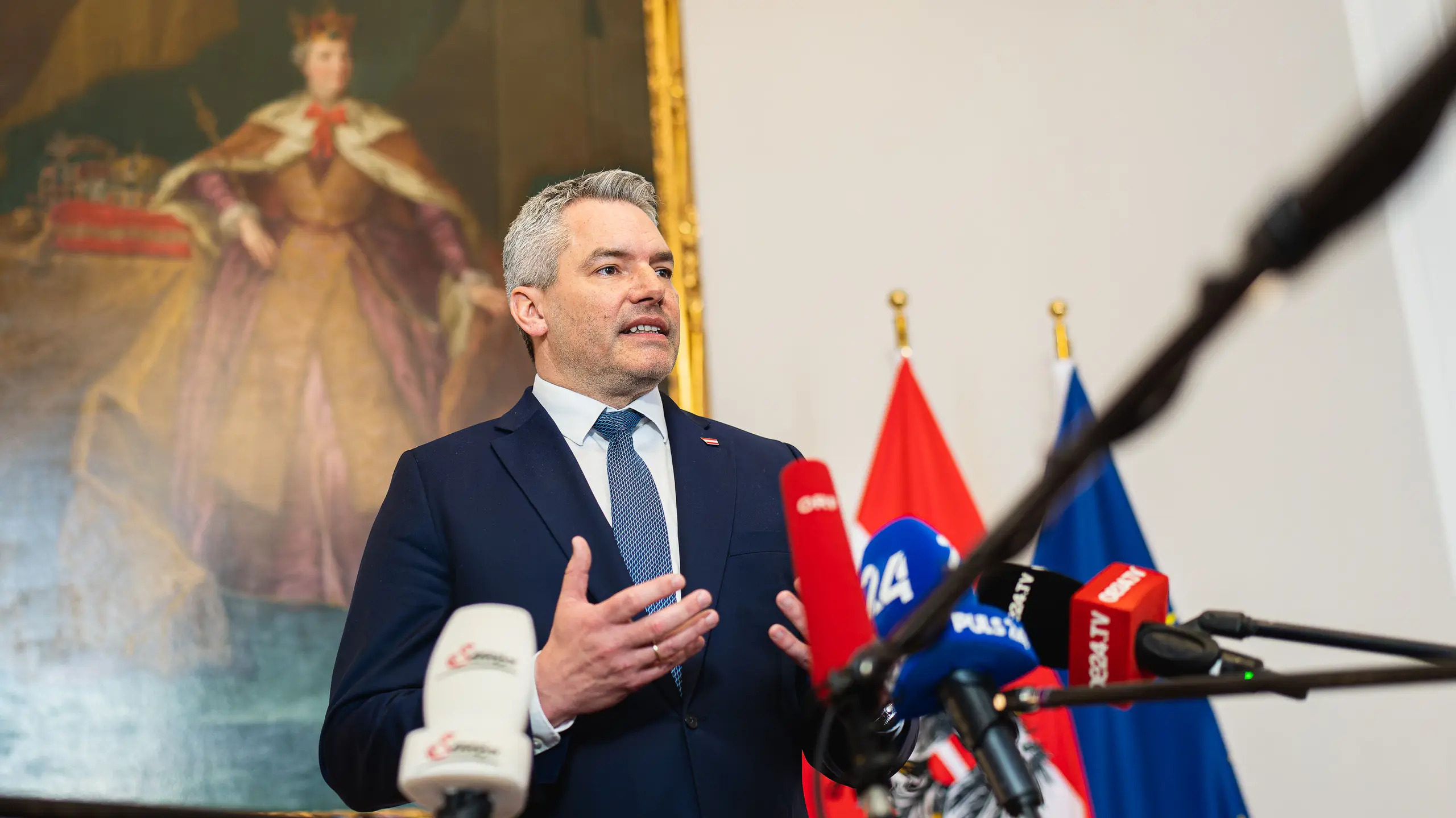 © APA/BKA/FLORIAN SCHRÖTTER Bundeskanzler Karl Nehammer