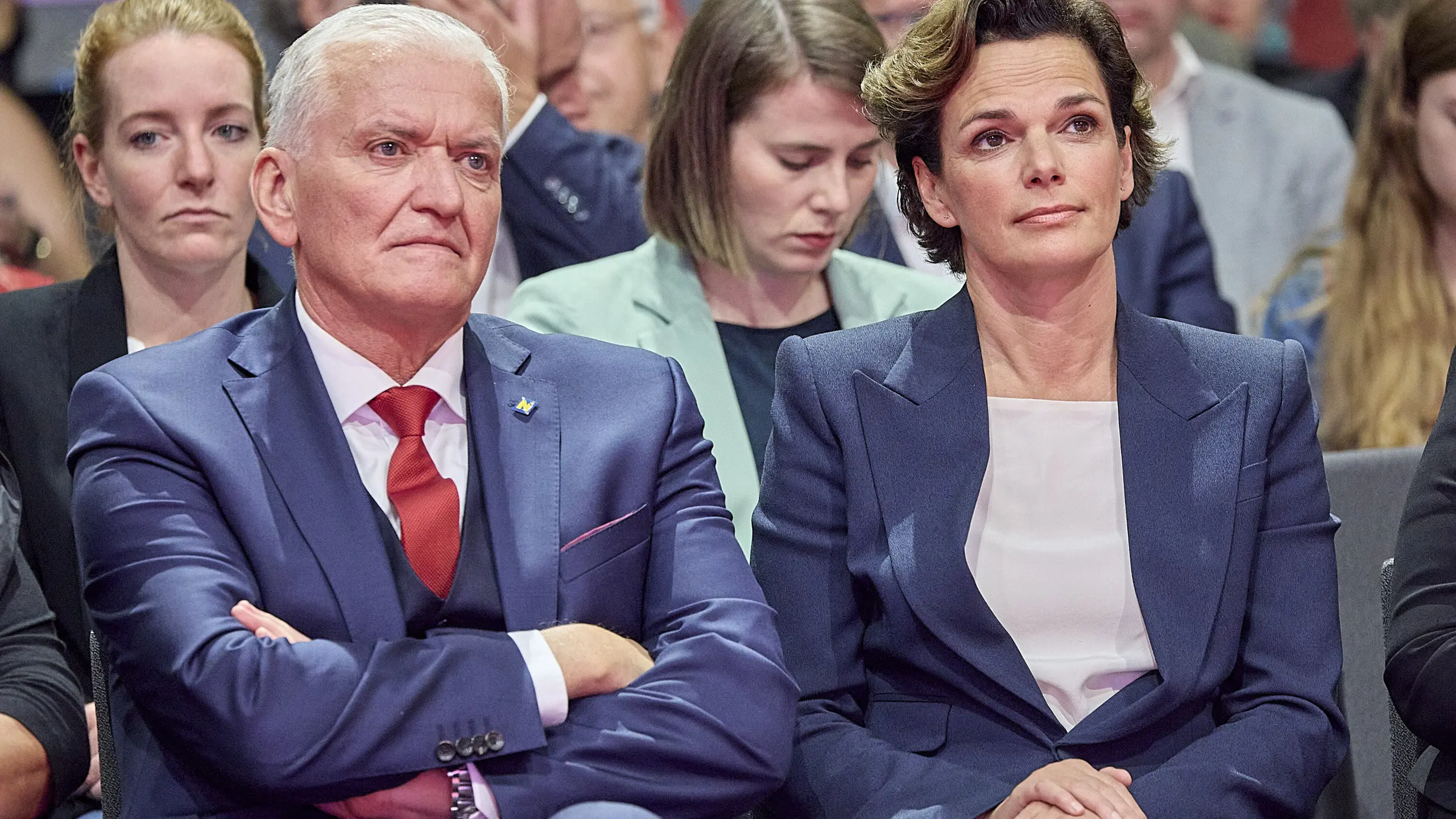 STIMMUNGSTIEF. SPÖ NÖ Parteichef Franz Schnabl mit Parteichefin Pamela Rendi-Wagner am SPÖ NÖ Landesparteitag am 1. Oktober 2022. Im Wahlkampf-Finale 2023 lässt sich PRW in Niederösterreich so gut wie nie mit Schnabl blicken.