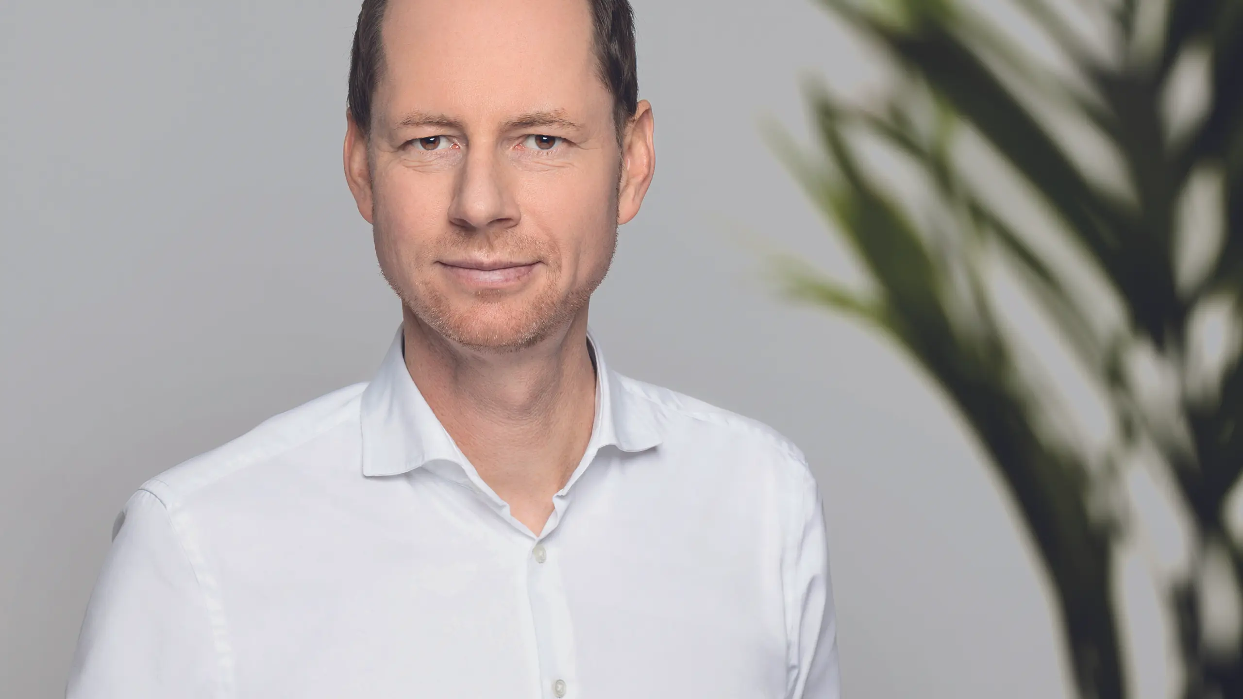 Zur Person. JÜRGEN NAGELER ist Vorstand der buildings4future Immobilien AG. Er kann auf eine langjährige Expertise bei Bauherrenmodellen und im Immobilienbereich verweisen. Die Nachhaltigkeit ist dabei mit den Jahren immer stärker in den Fokus gerückt.