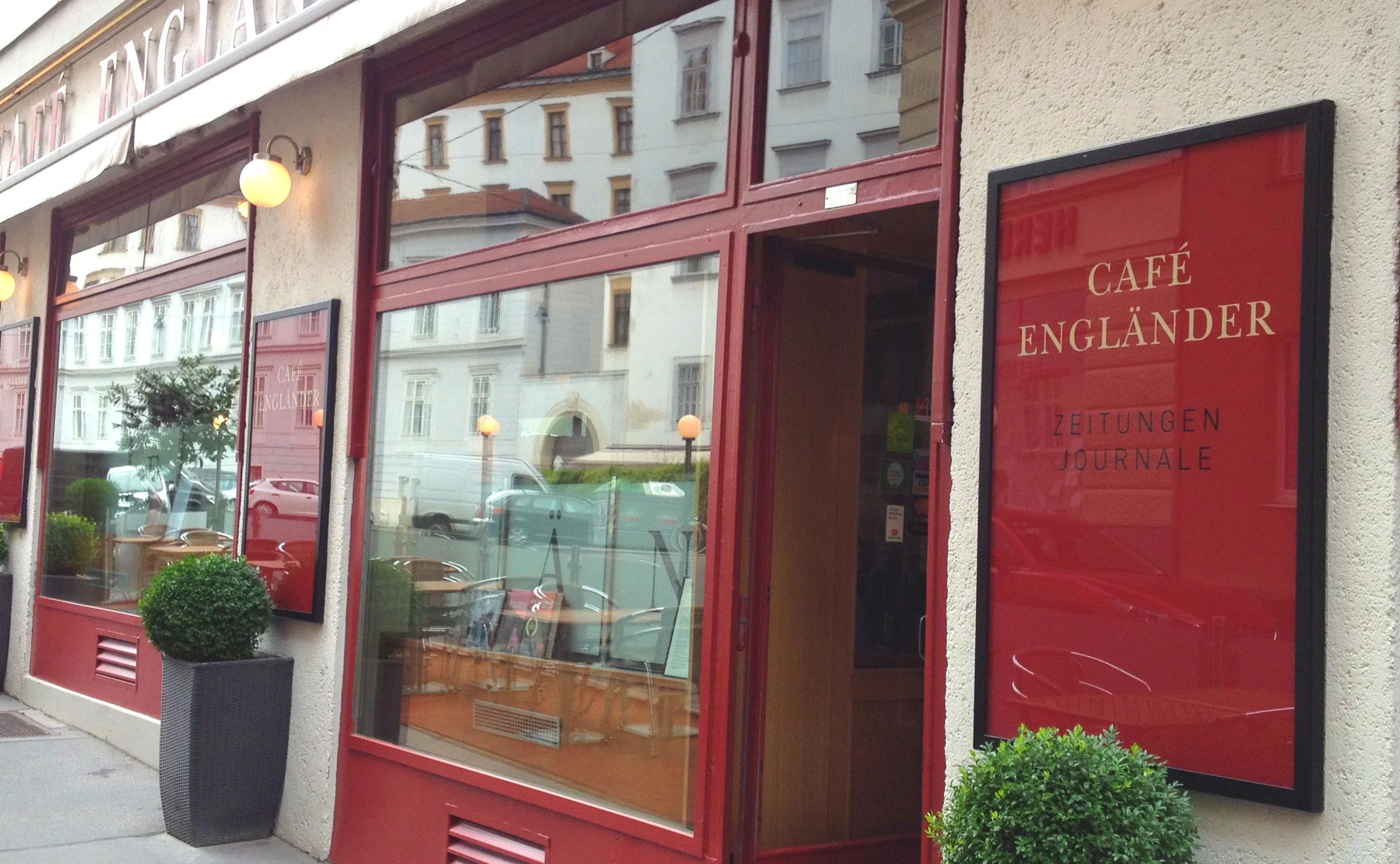 Business Lunch: Café Engländer