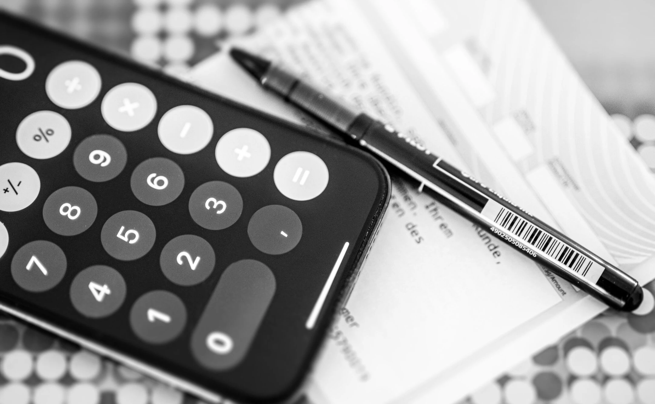 Kleinunternehmerregelung in Anspruch nehmen oder nicht? Die Frage beantwortet sich oft schnell, wenn man einen konkreten Businessplan hat.