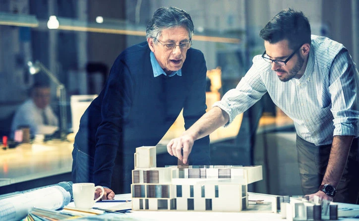 Die Rechte, wenn Architekten Termine überziehen und zu viel verlangen