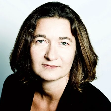 Angelika Kramer