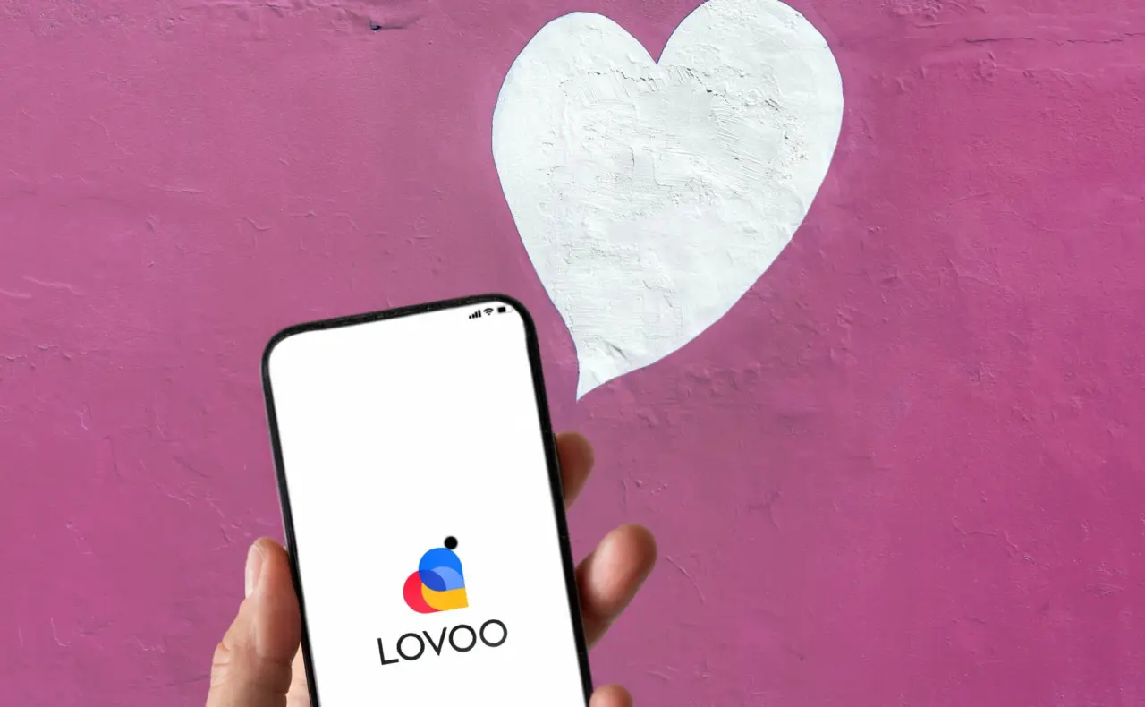 Was Bedeutet Der Grüne Punkt Bei Lovoo Lovoo: So funktioniert die Dating App