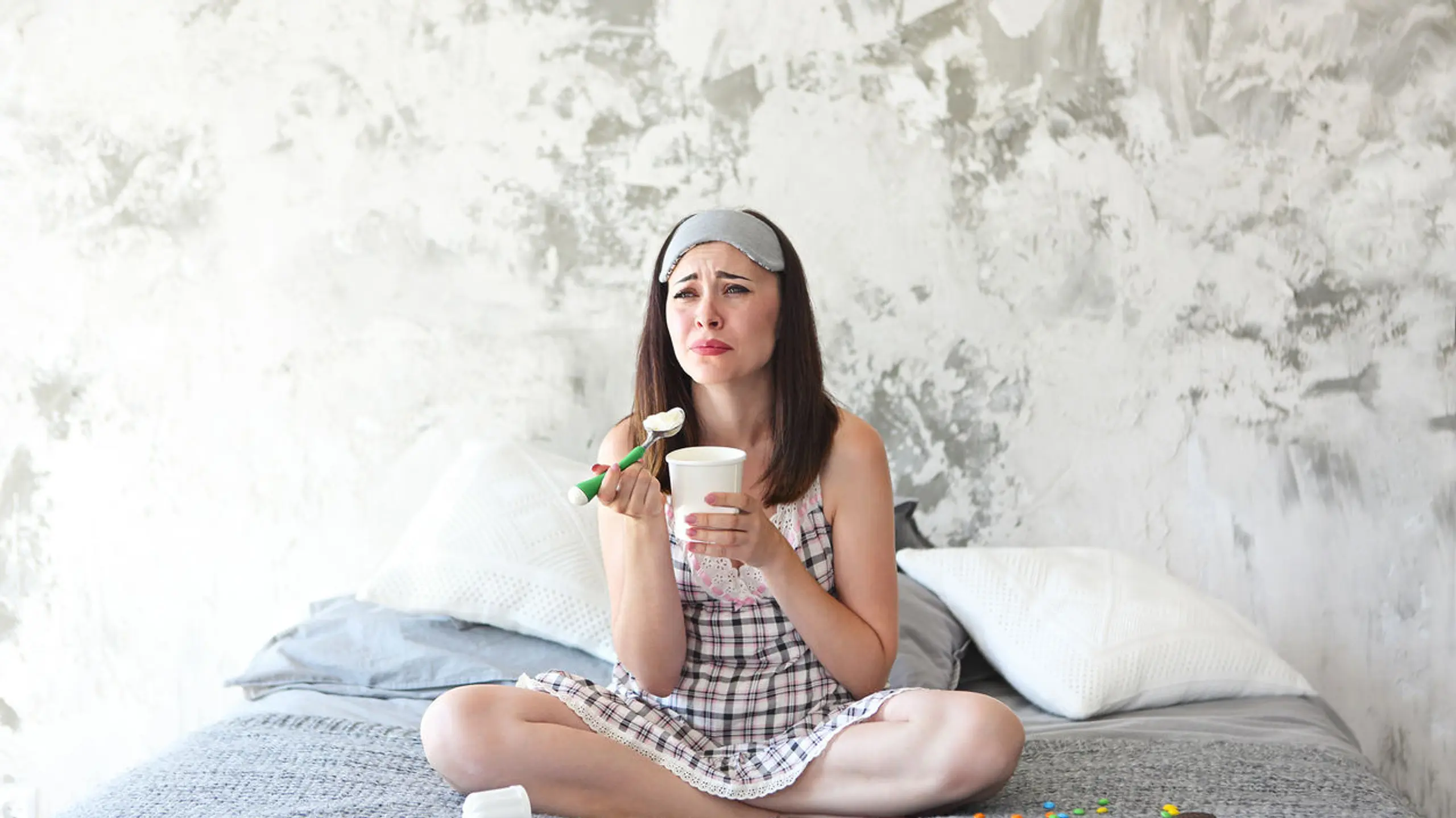 17 Lieder, die wirklich gegen Liebeskummer helfen