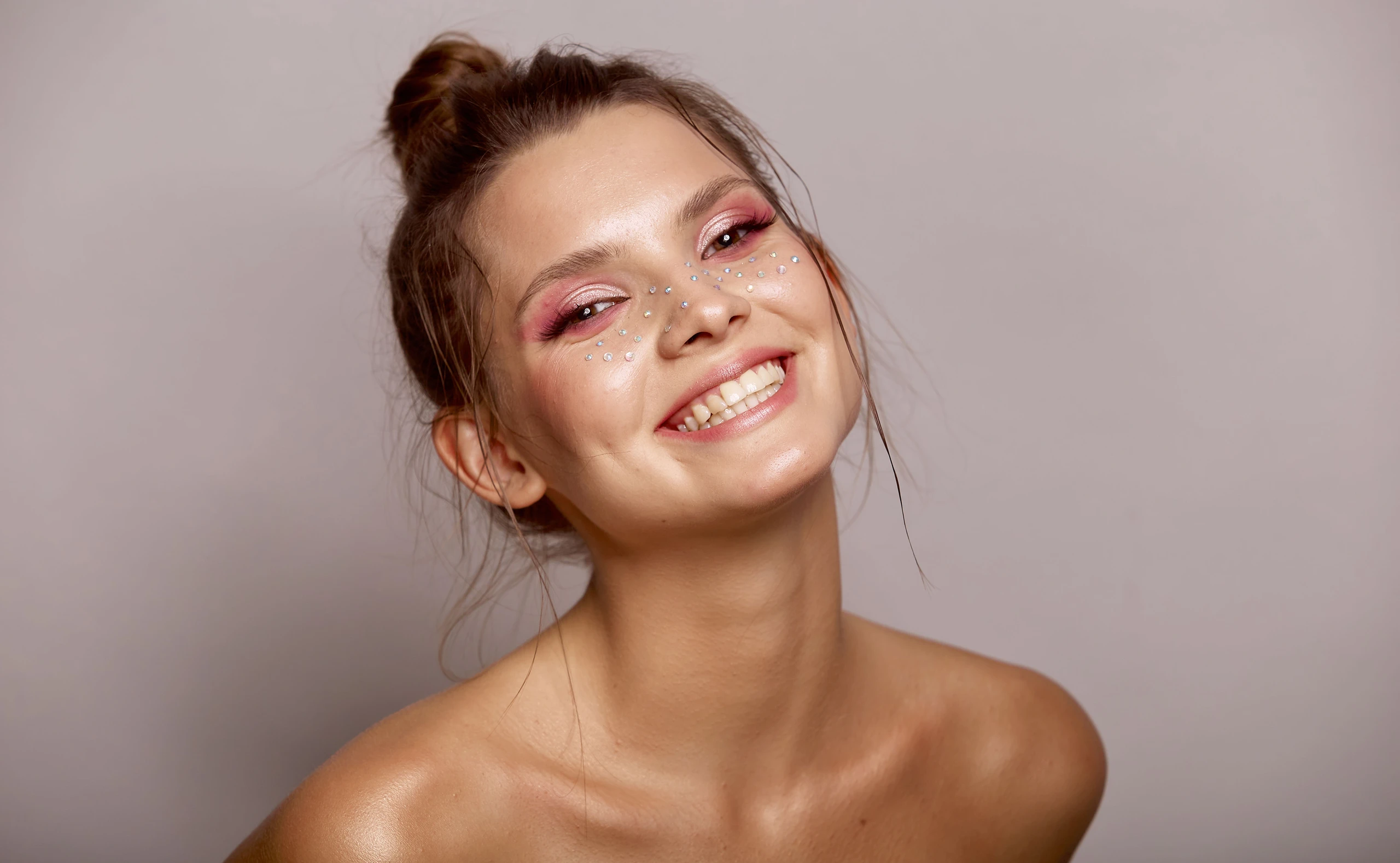 Festival Make-up: Mit diesen Looks stichst du in der Festival-Saison garantiert herausF