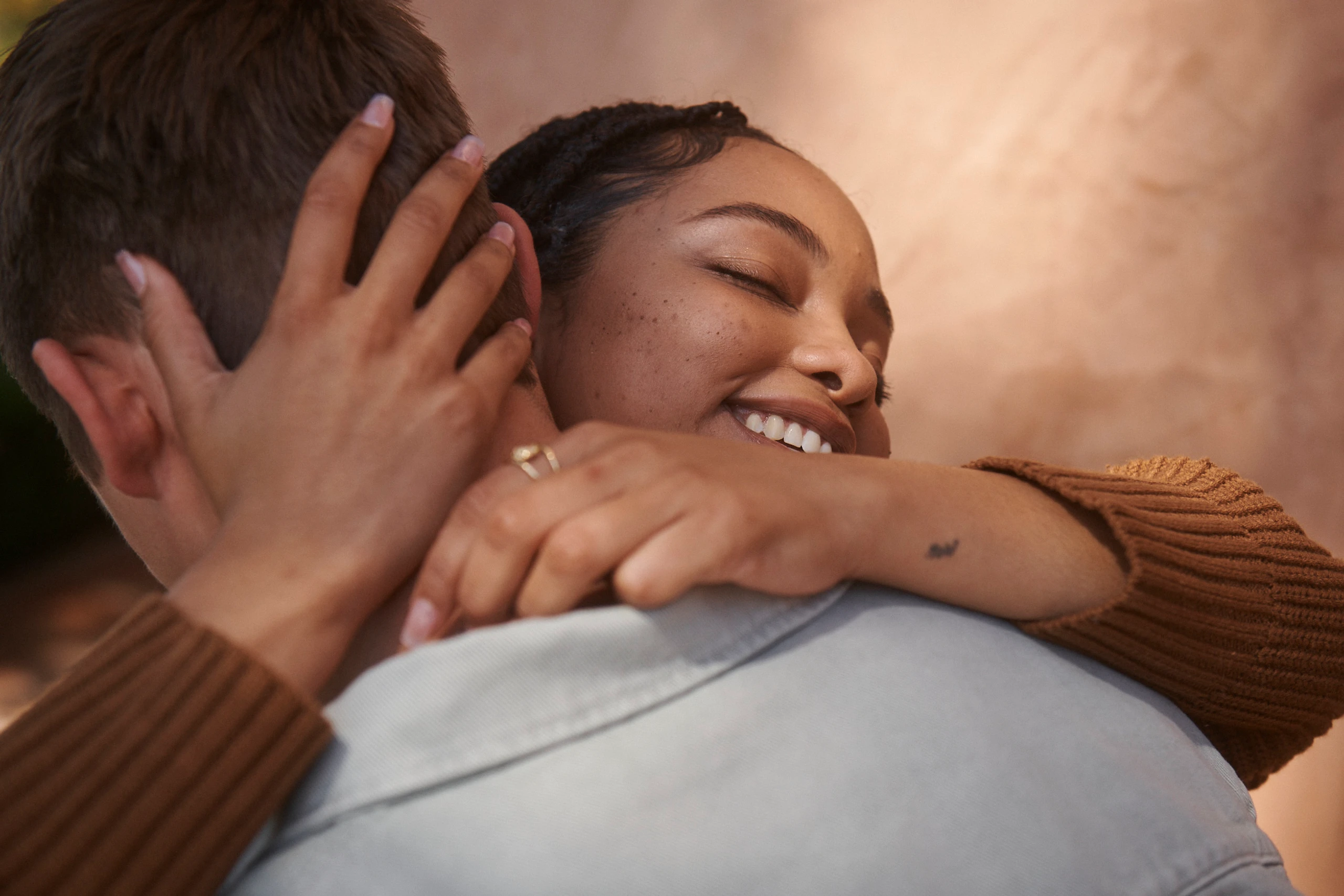 © Cully Wright/Hinge Blurred image background