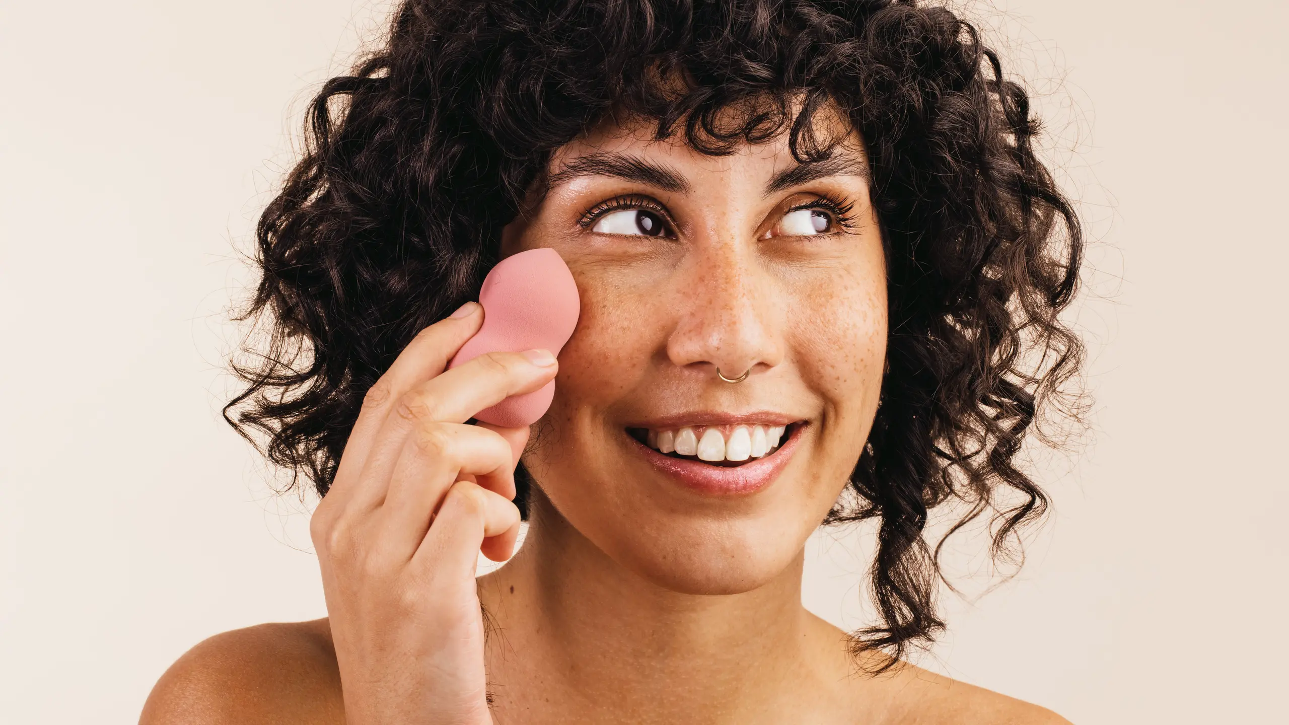 Foundation: So wird deine Grundierung zur zweiten Haut