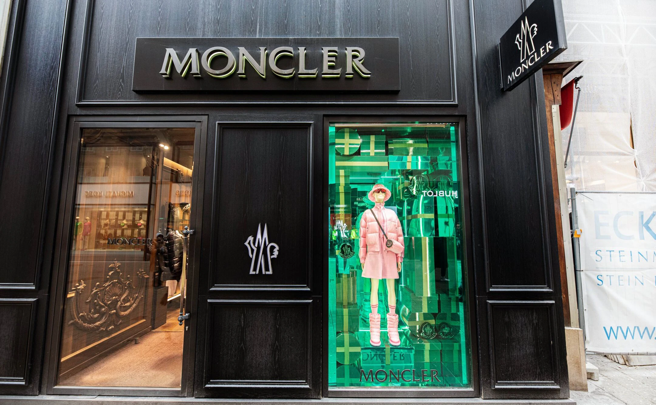 moncler