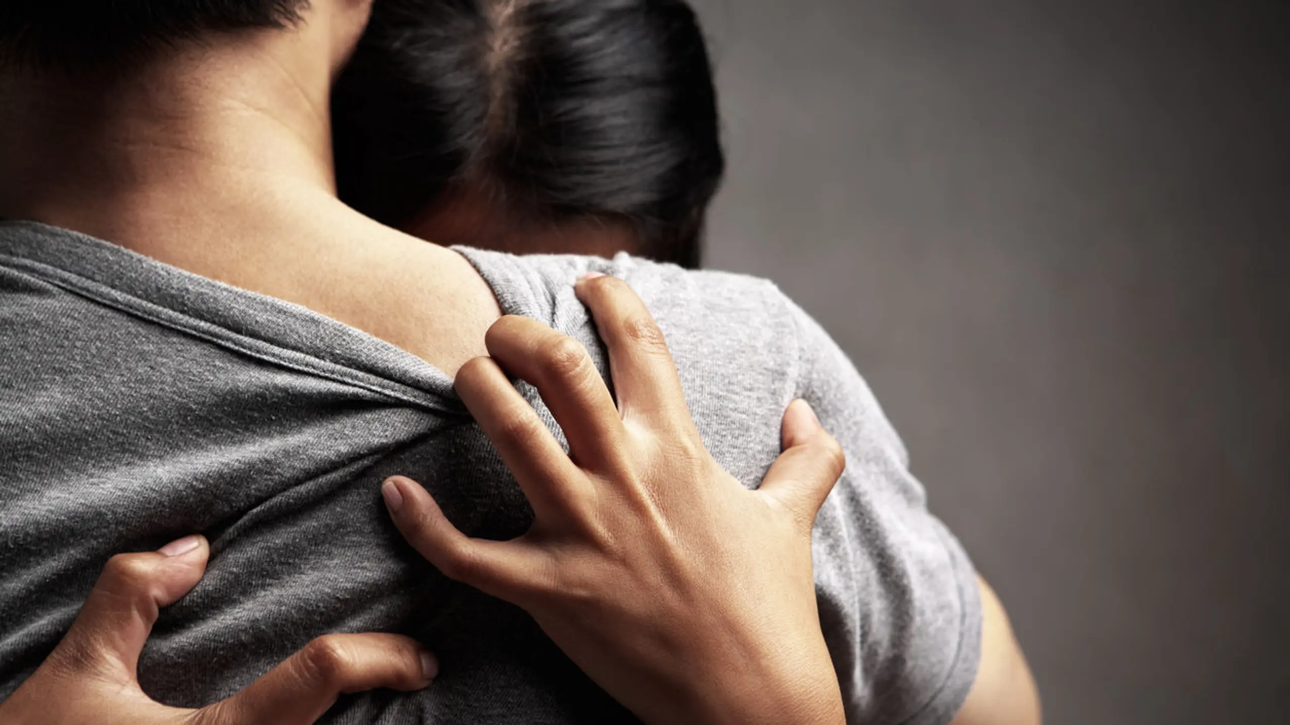 Willst du wirklich ihn oder willst du nur Selbstbestätigung und eine Beziehung? 6 Unterschiede!