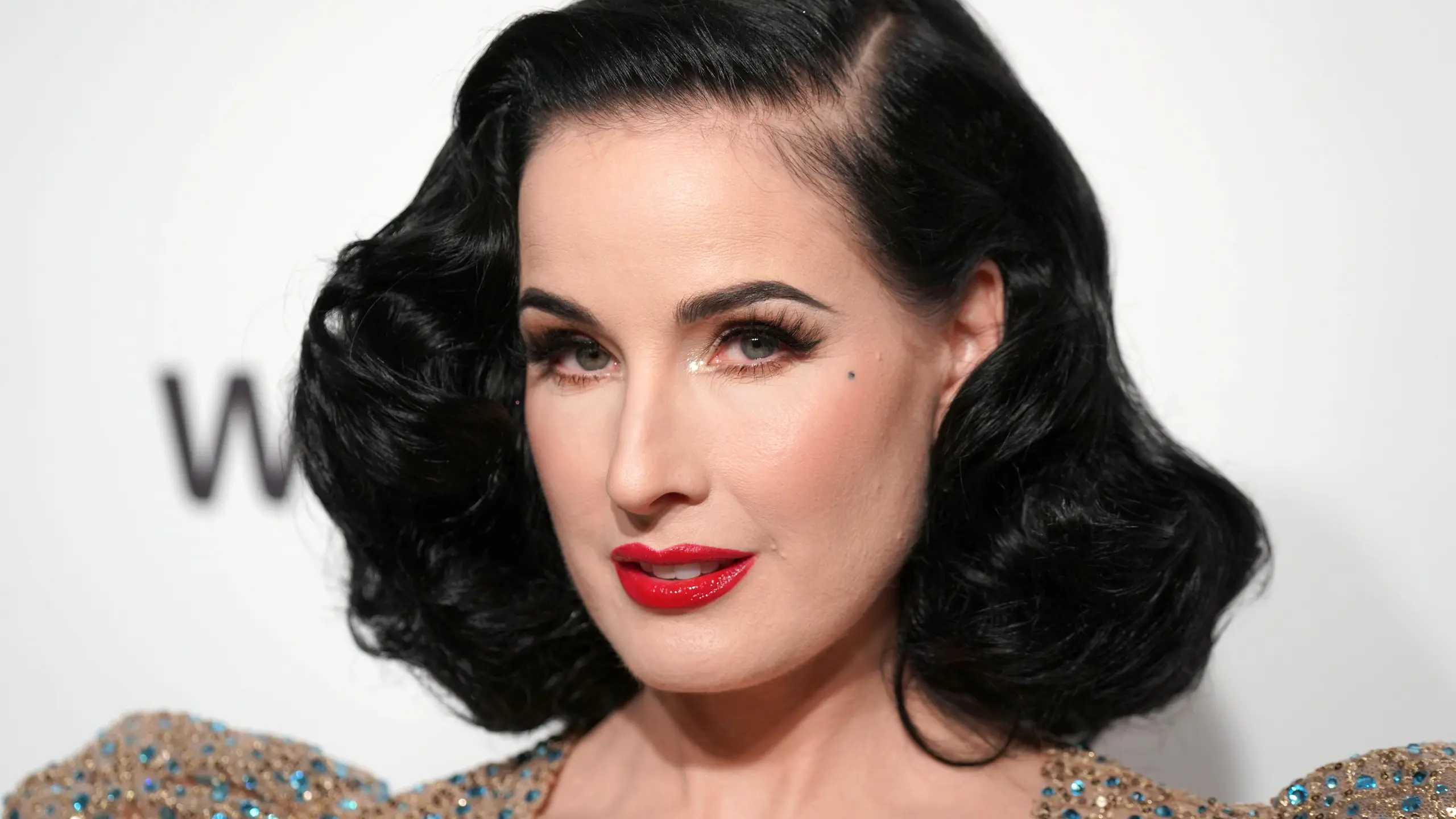 Dita Von Teese: Burlesque-Tänzerin, Sexsymbol und Unternehmerin