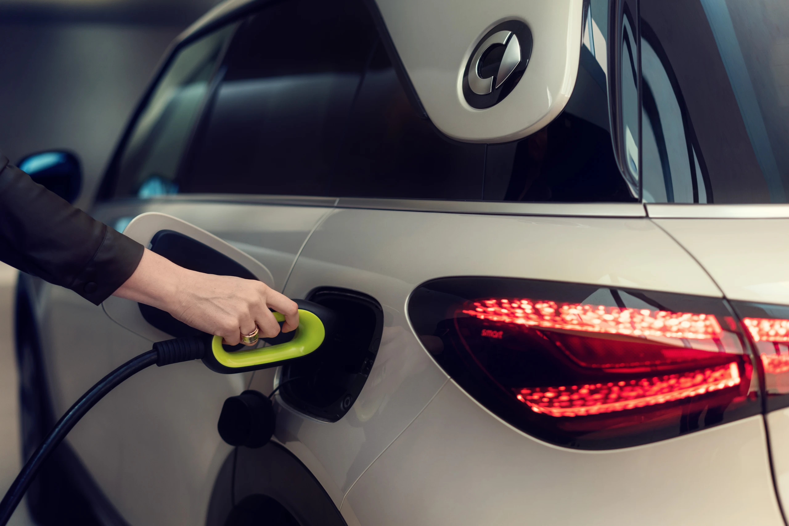 © smart Blurred image background