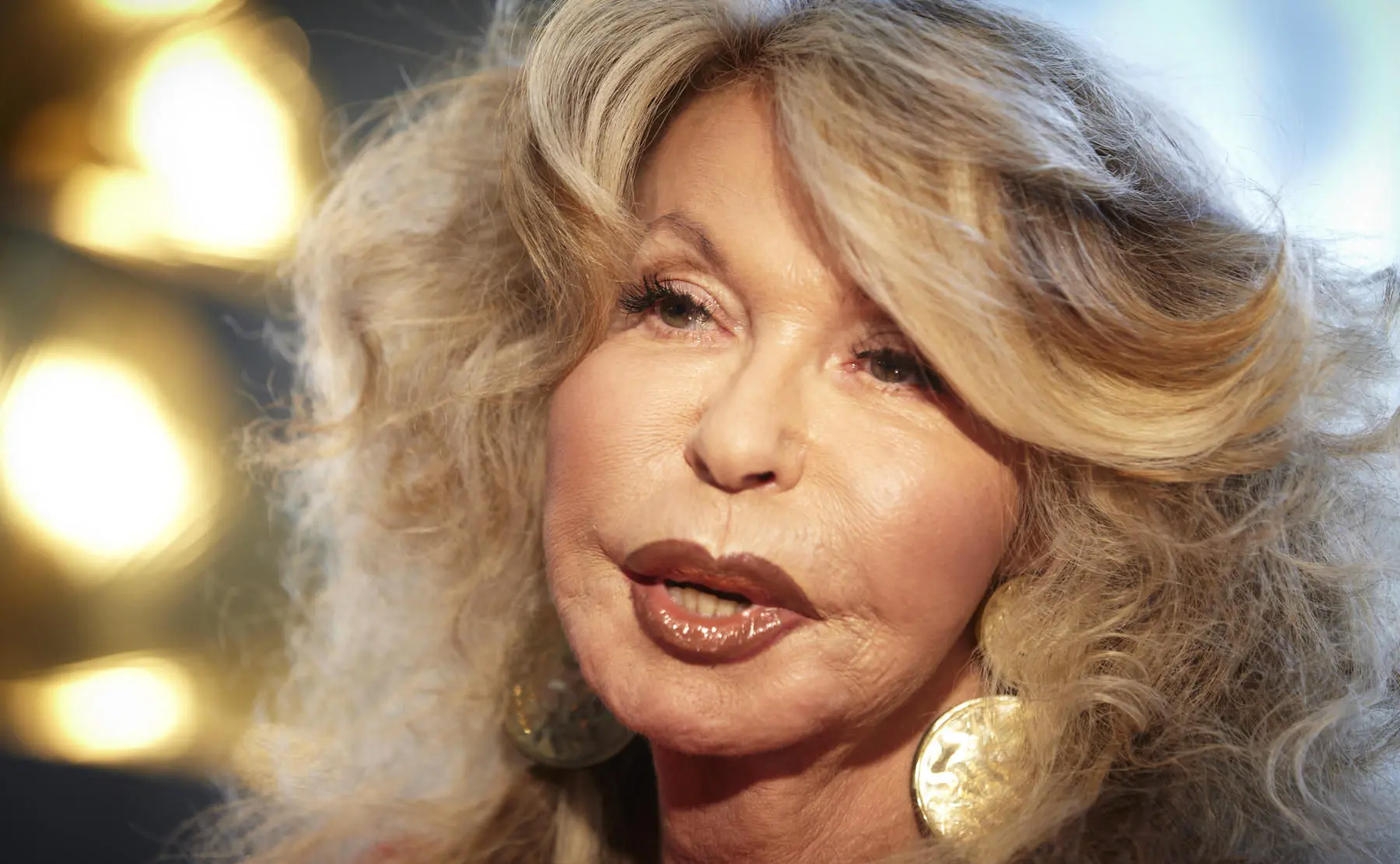 Jeannine Schiller