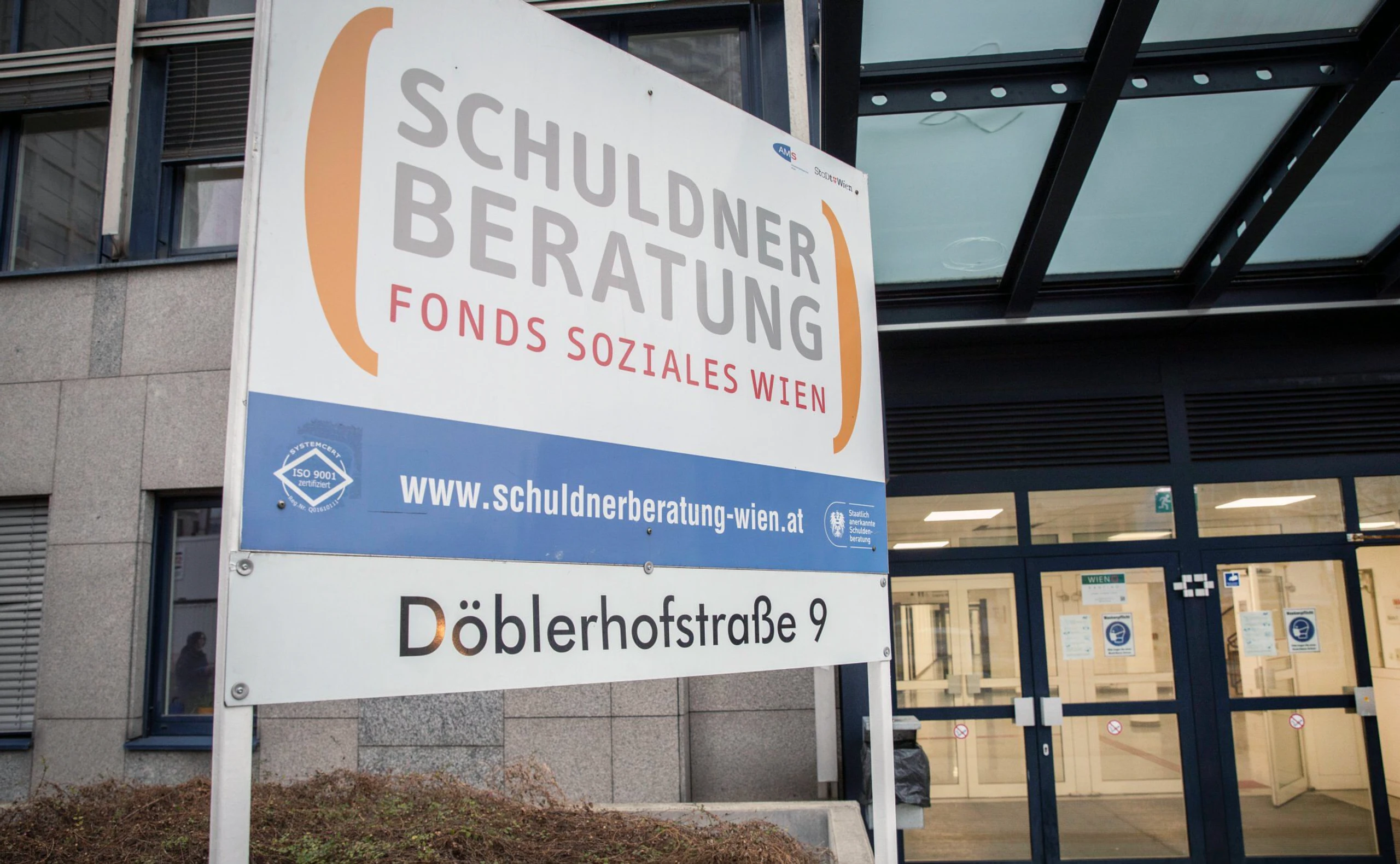 Schuldnerberatung: Der erste Schritt raus aus den Schulden