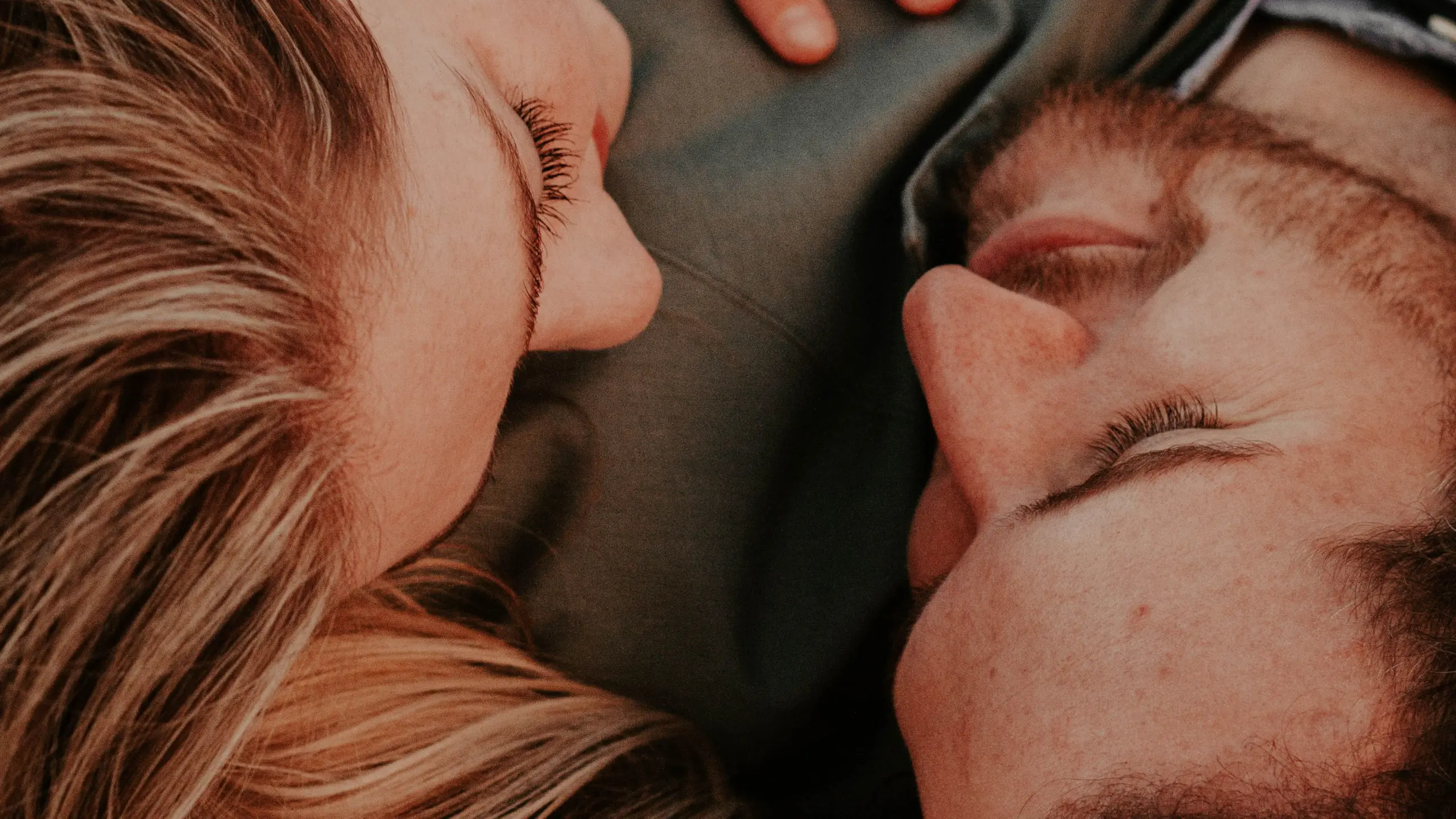 Beziehung: 1 Jahr zusammen? Diese 10 Fragen solltet ihr euch jetzt stellen