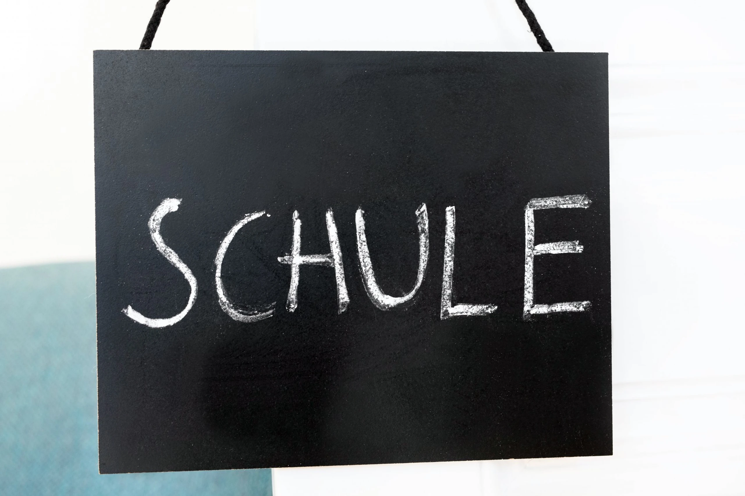 © Elke Mayr Blurred image background