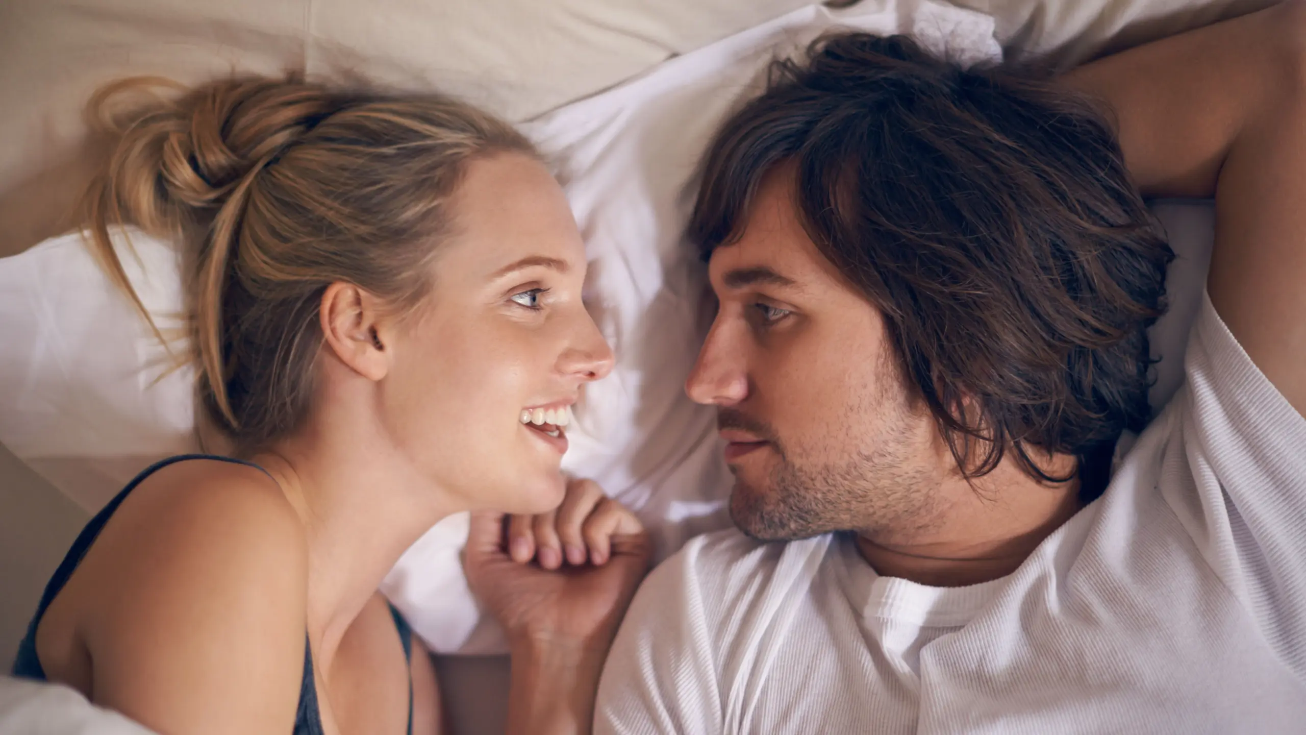 Dirty Talk: Tipps und Anregungen, wie du dein Sexleben anheizt