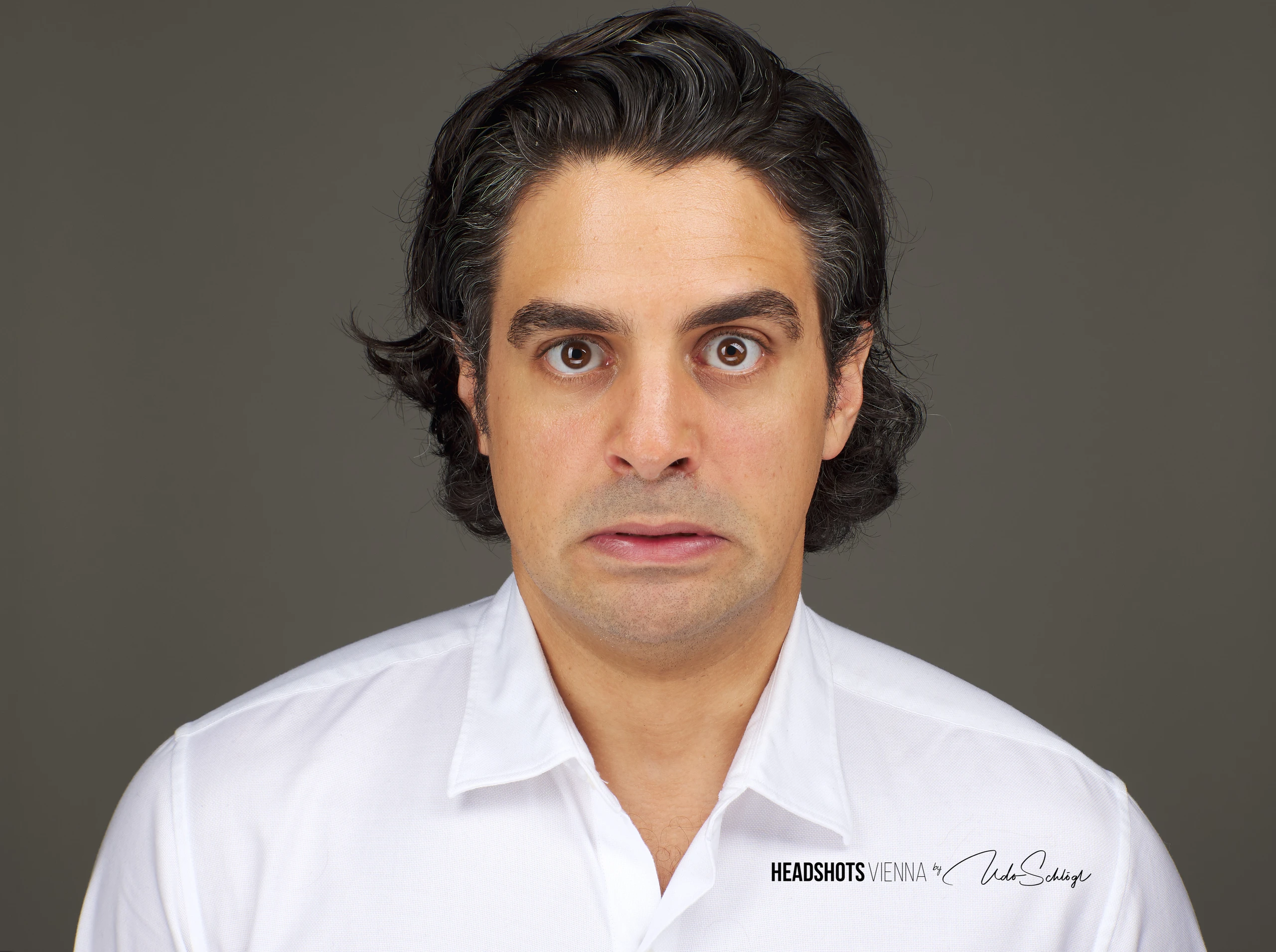 © Udo Schloegl Blurred image background