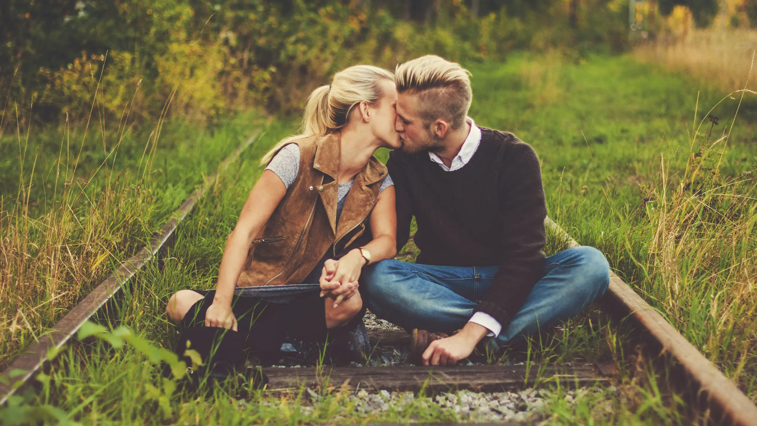 Was Küsse über deine Beziehung verraten