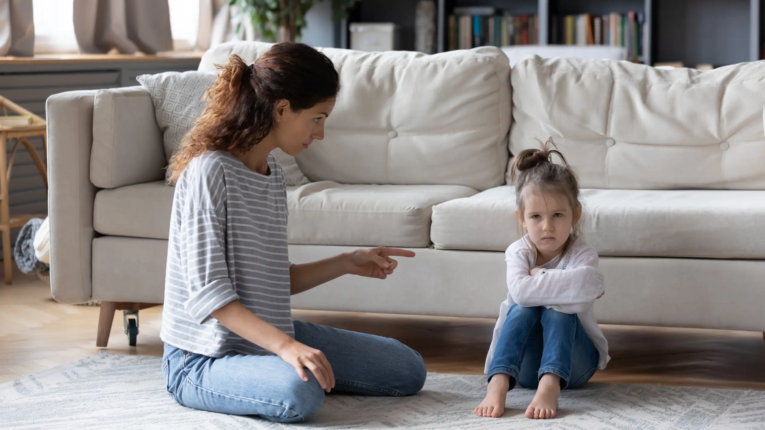 Erziehung: Was Drohungen mit Kindern machen!