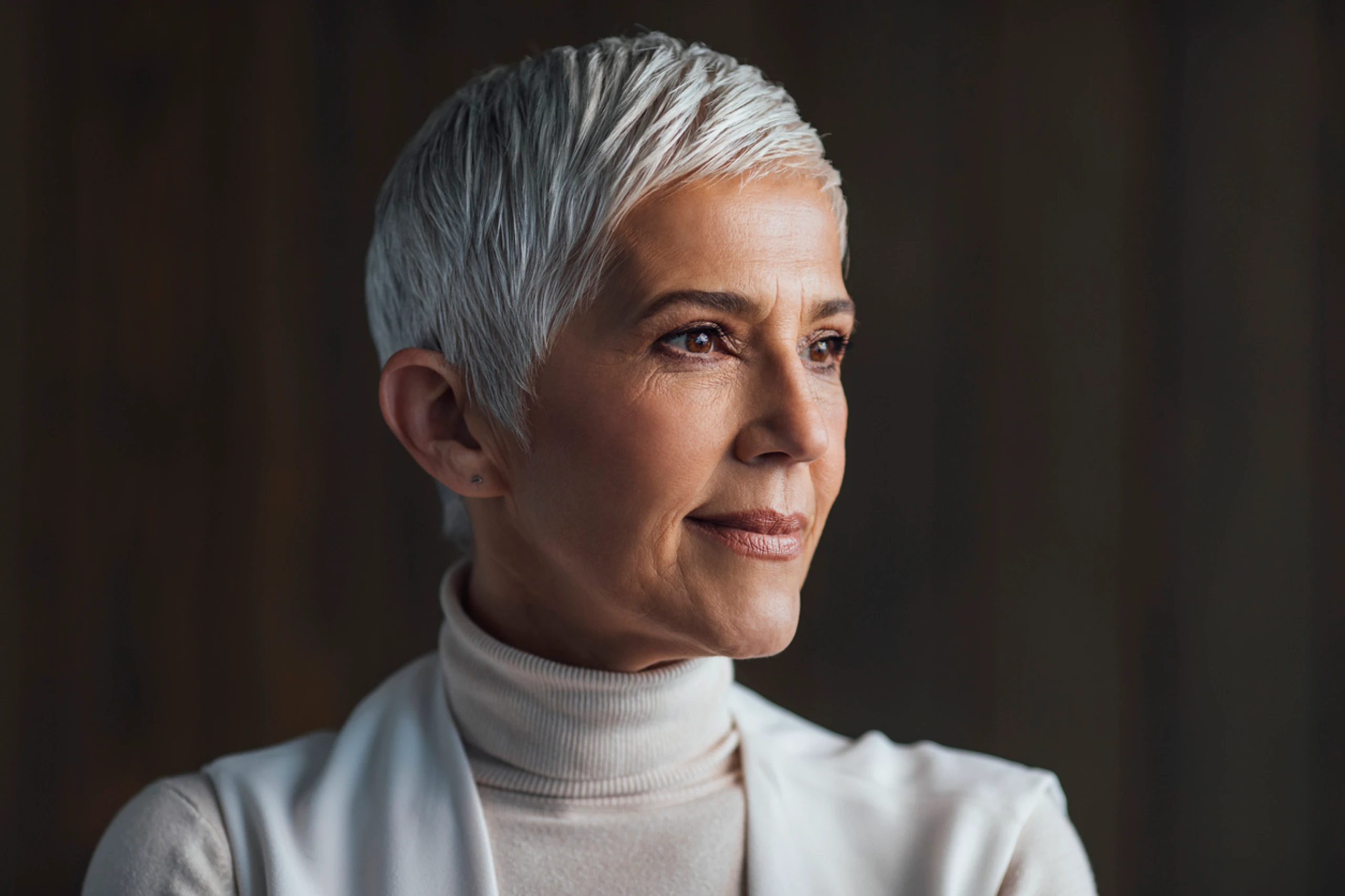 Peppige Frisuren für Frauen ab 50