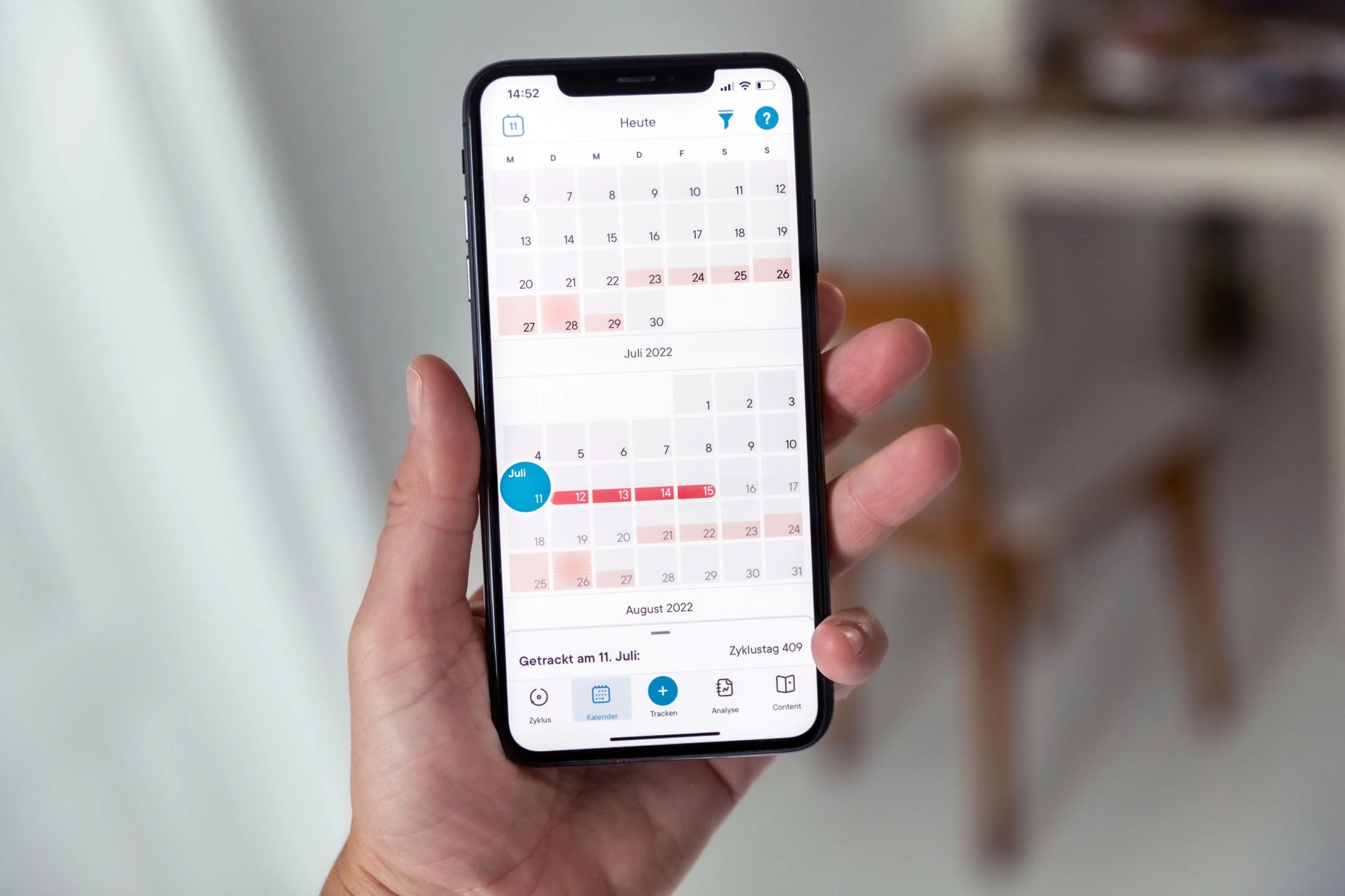 © Elke Mayr Blurred image background