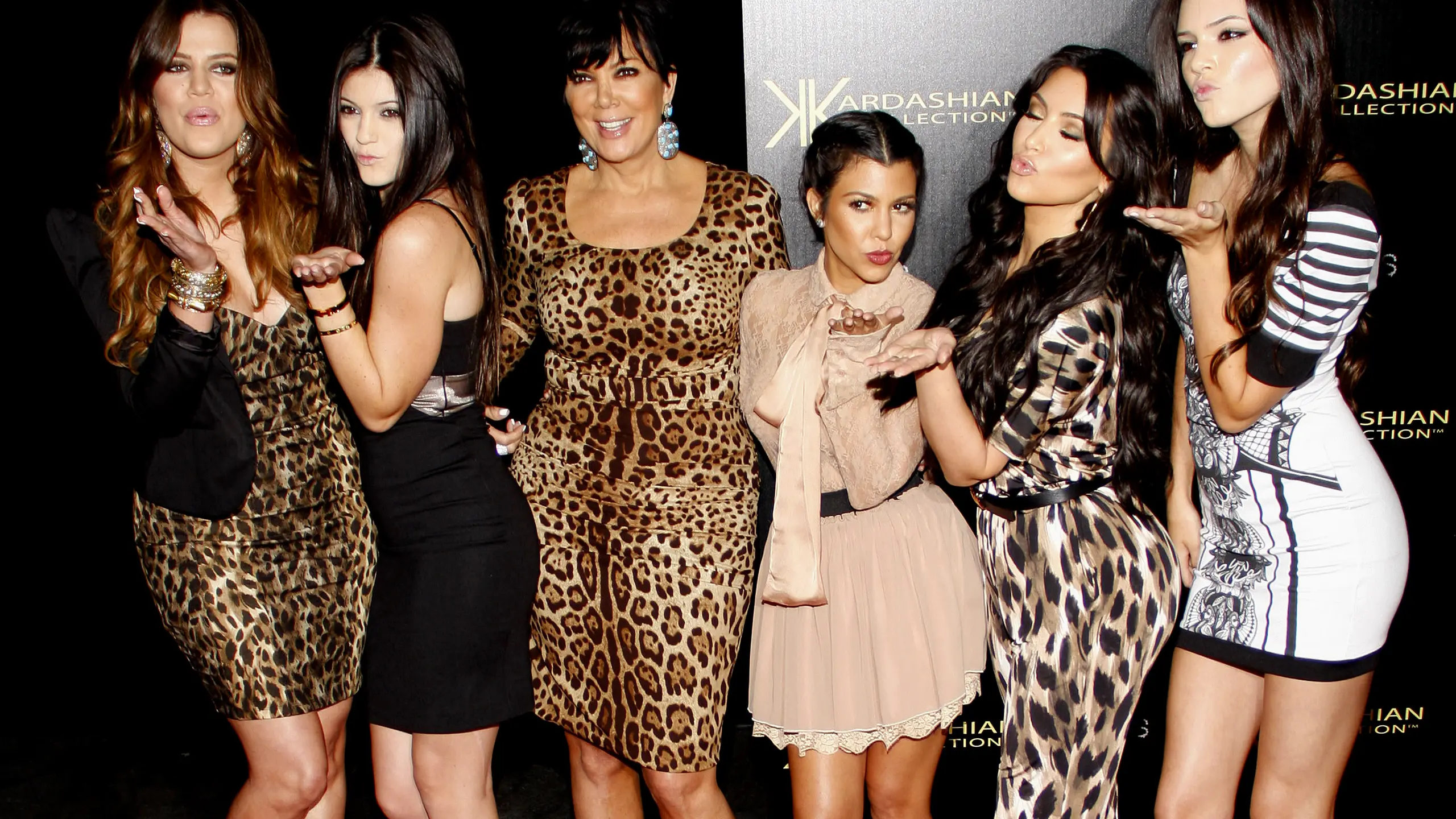 Kardashian Familie: Kim, Kourtney, Khloé, Kendall und Kylie im großen Portrait