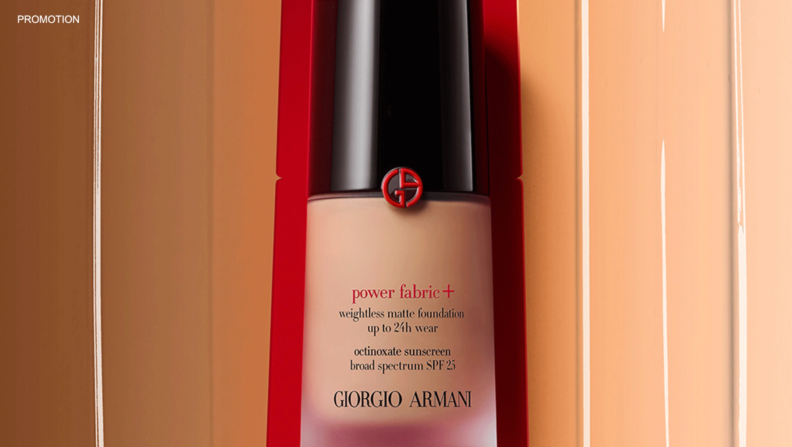 Charisma in a bottle: Hol dir deine Probe von Giorgio Armanis neuer Hightech-Foundation!