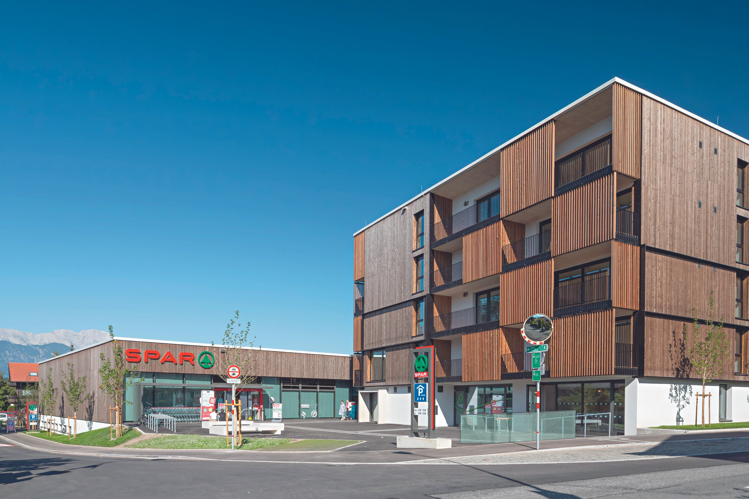Spar Ischgl, Mixed-Use-Gebäude
