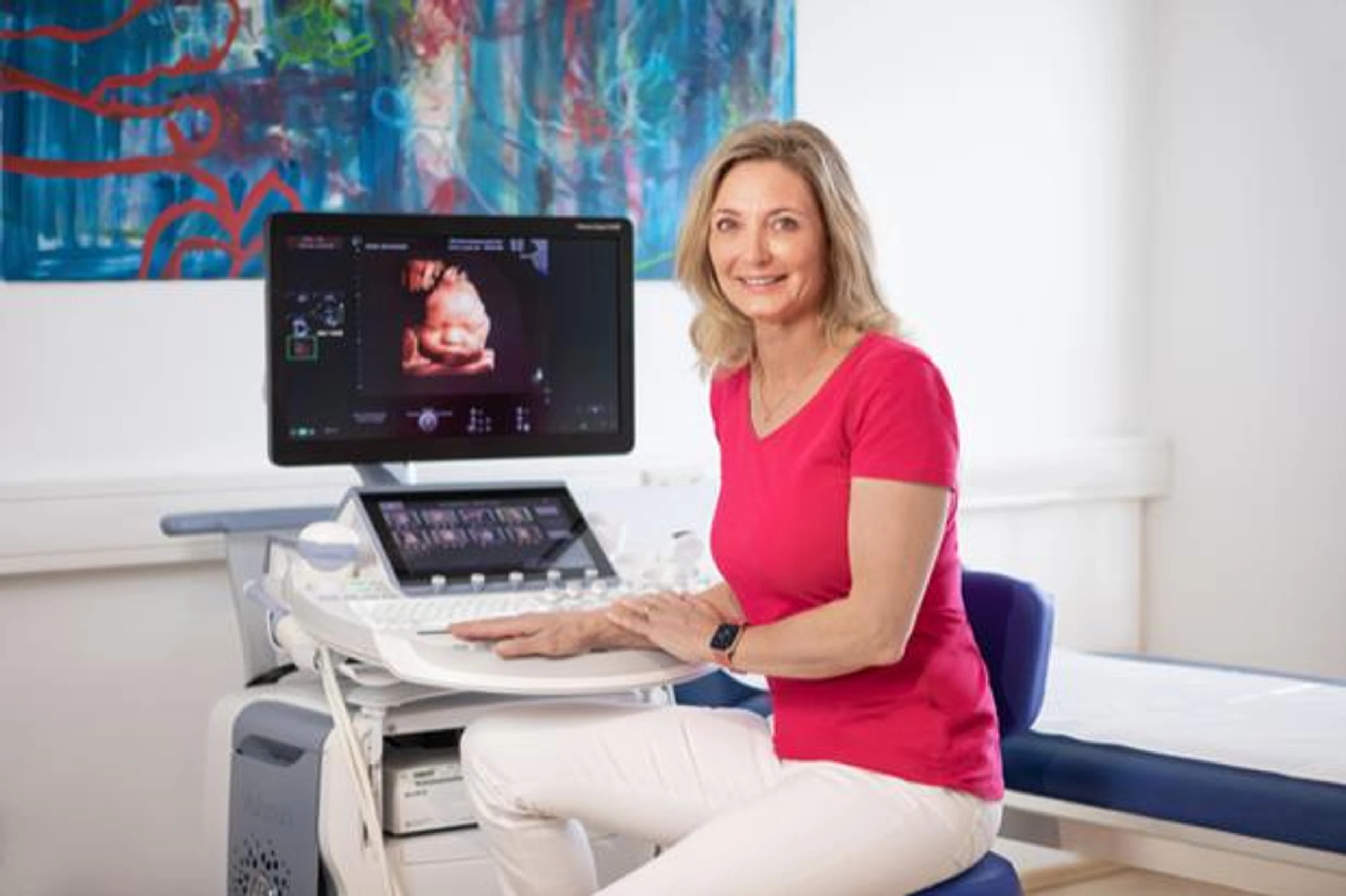 © www.hoferundhofer.at Blurred image background