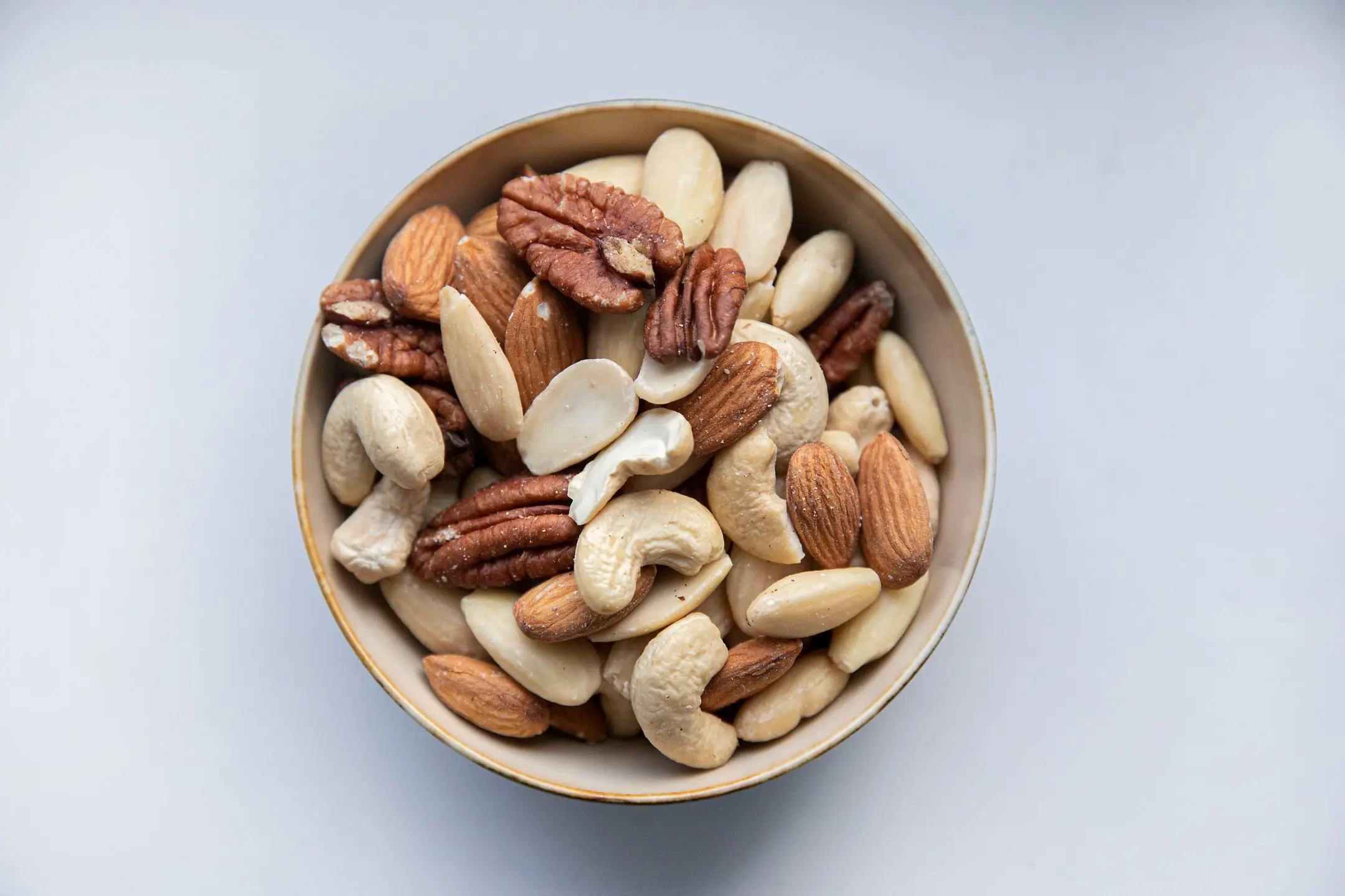 Vitamine E mit Nüssen