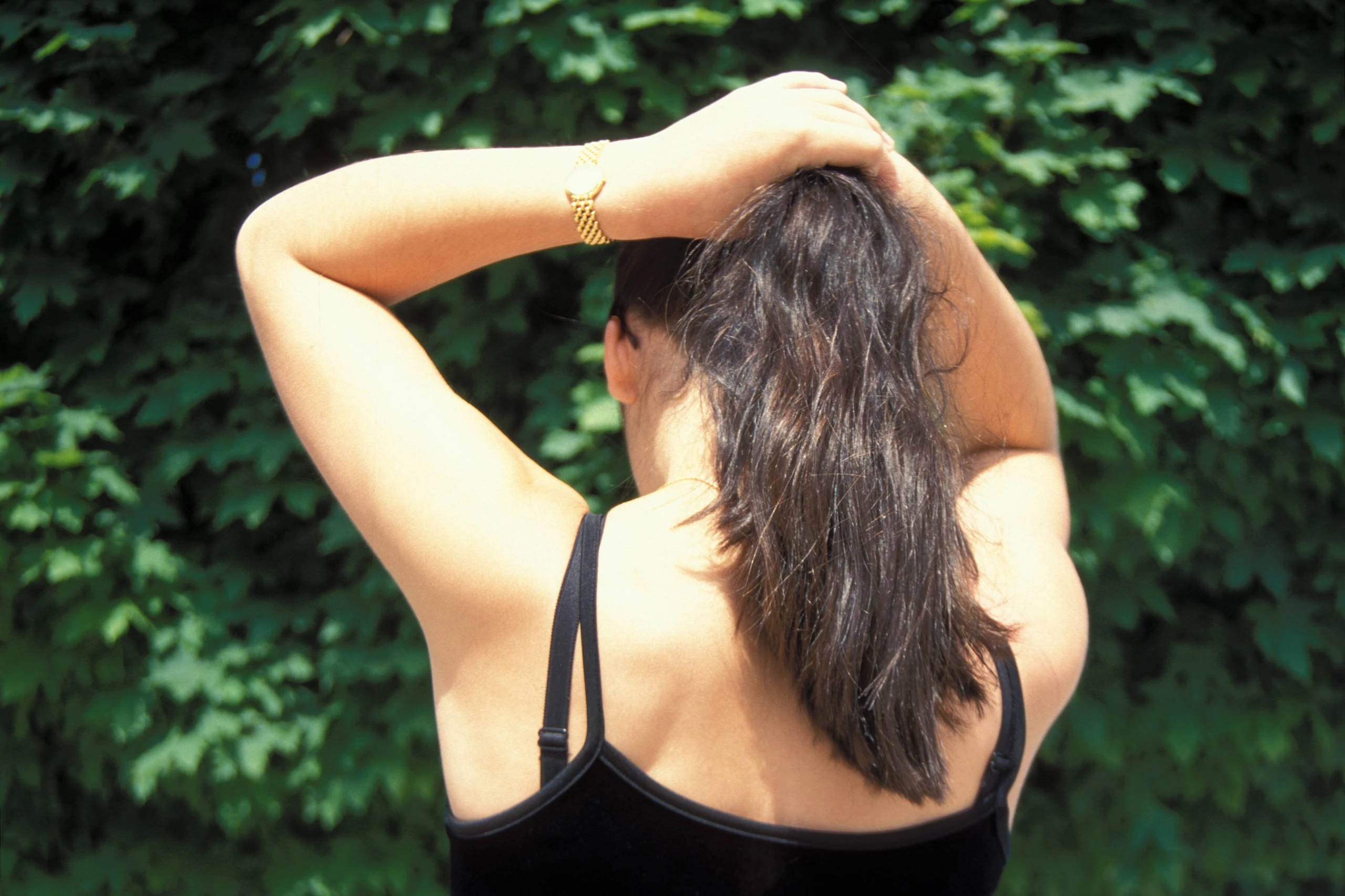 kopfhaut-schmerzt-frisur