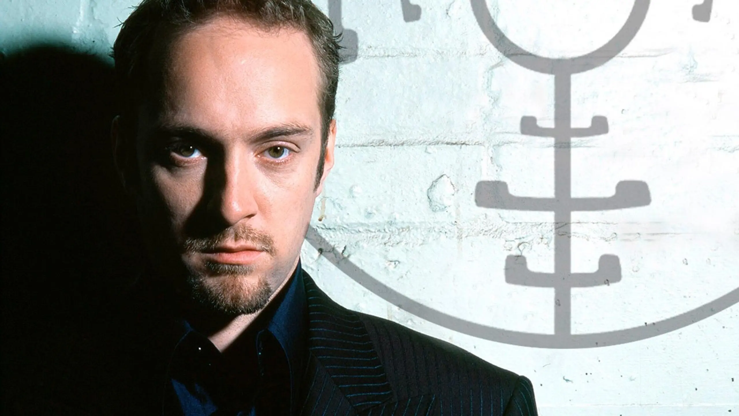 Derren Brown Plays Russian Roulette Live