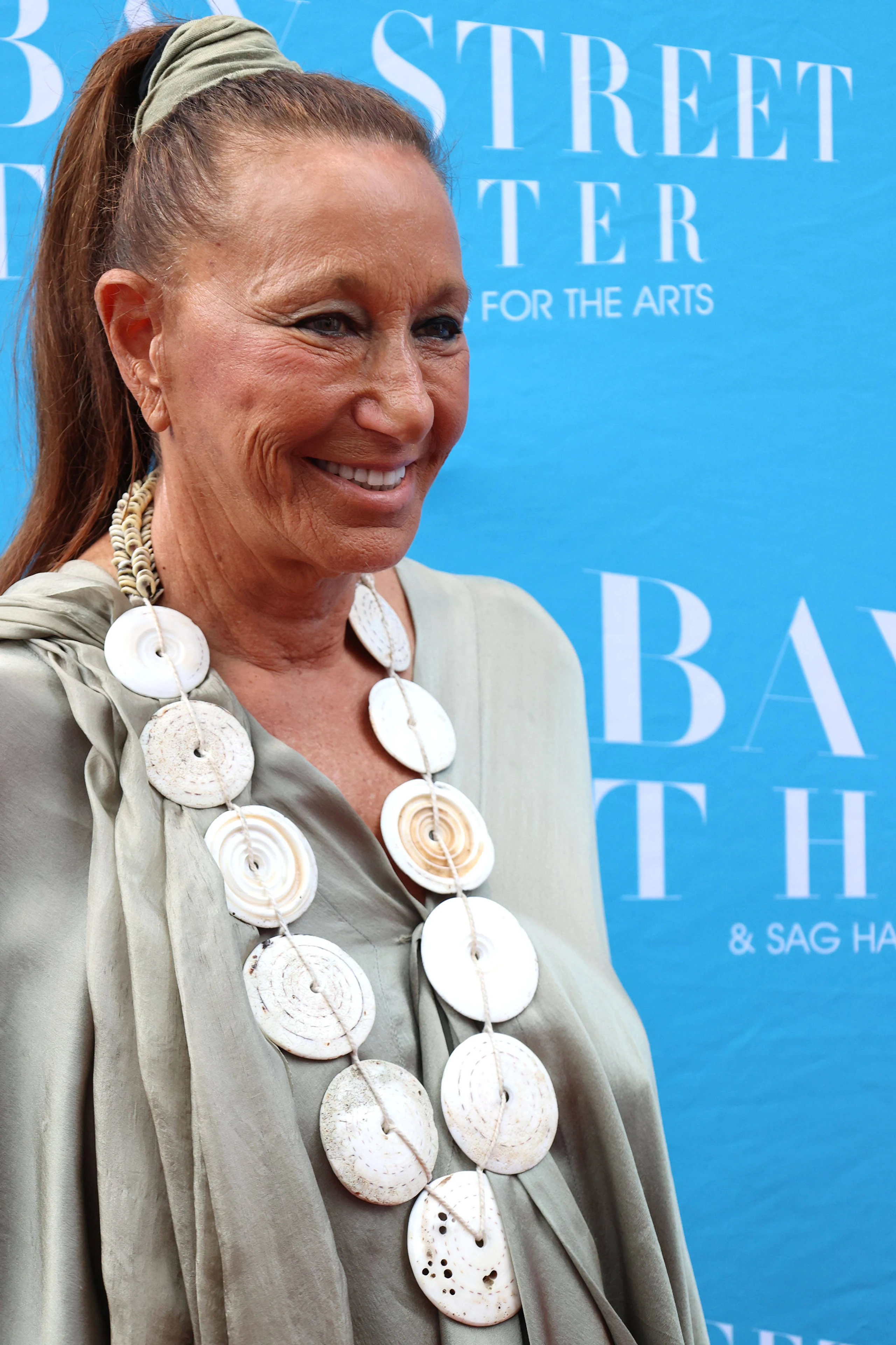 Designerin Donna Karan prägte den Business-Look von modernen karrierebewussten Frauen